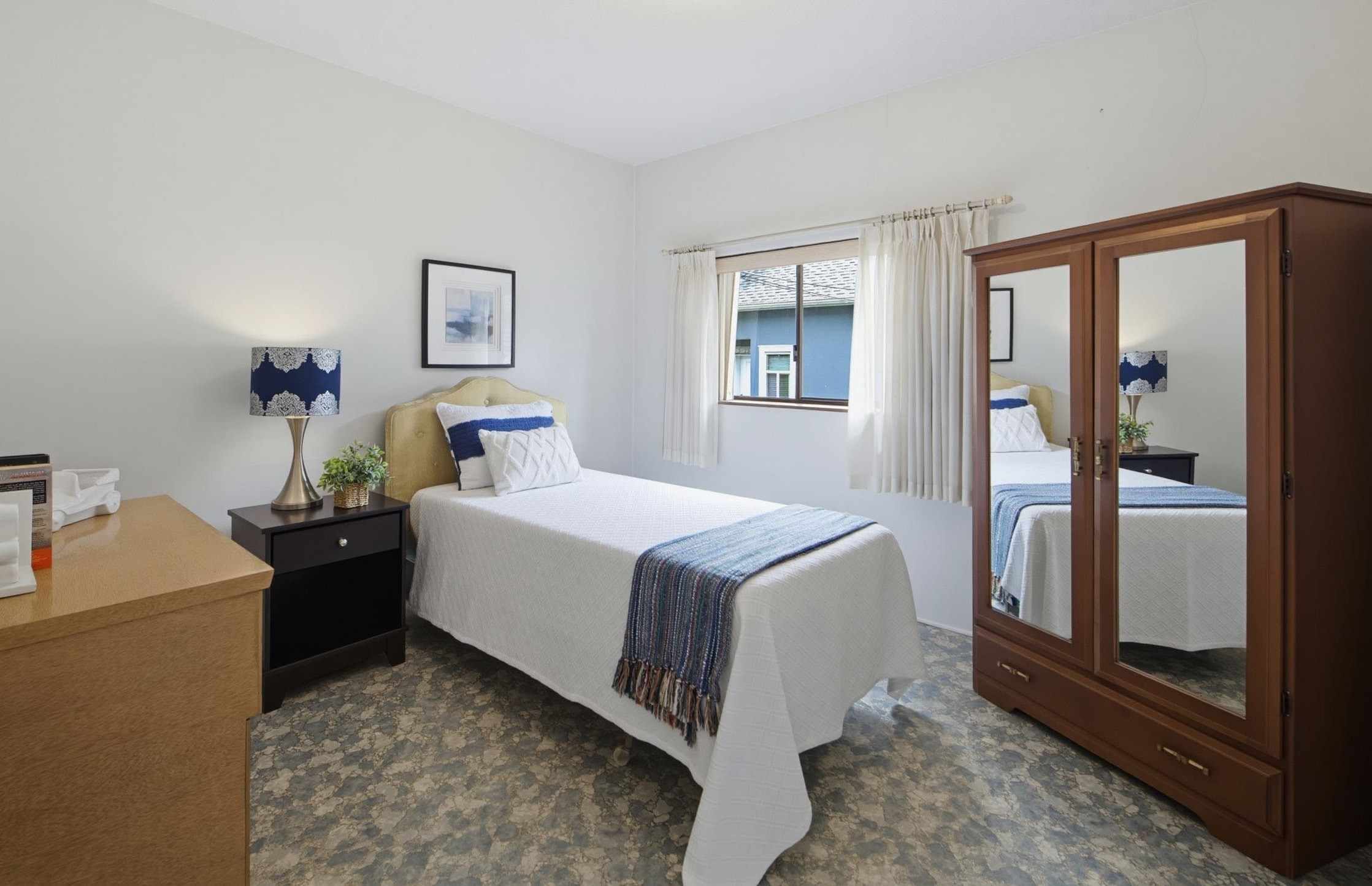 2546 Napier Street, Vancouver, BC