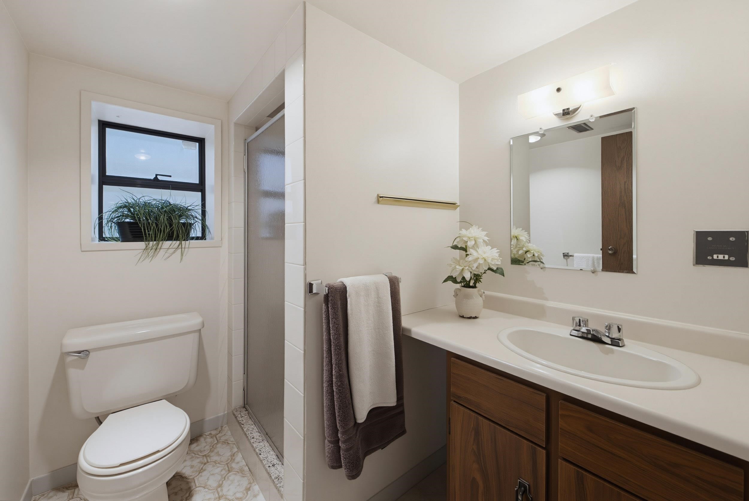 2546 Napier Street, Vancouver, BC