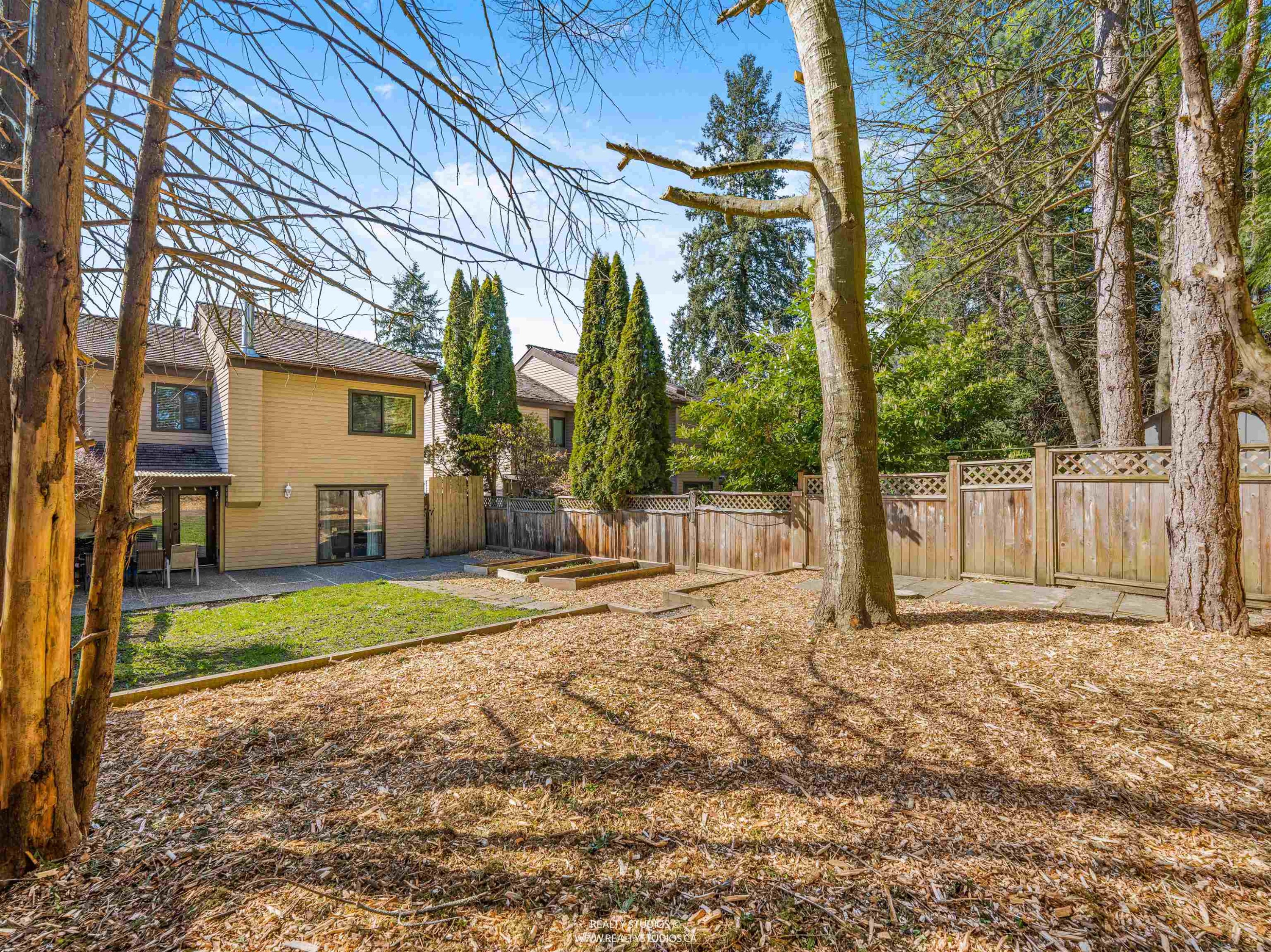 7170 Hecate Place, Vancouver, BC - Outdoor