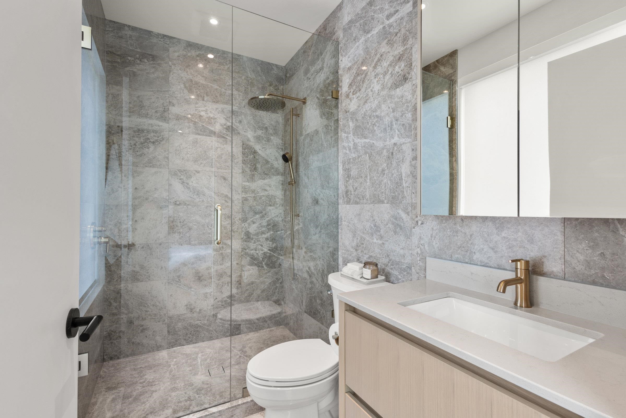 2-2425 Kitchener Street, Vancouver, BC