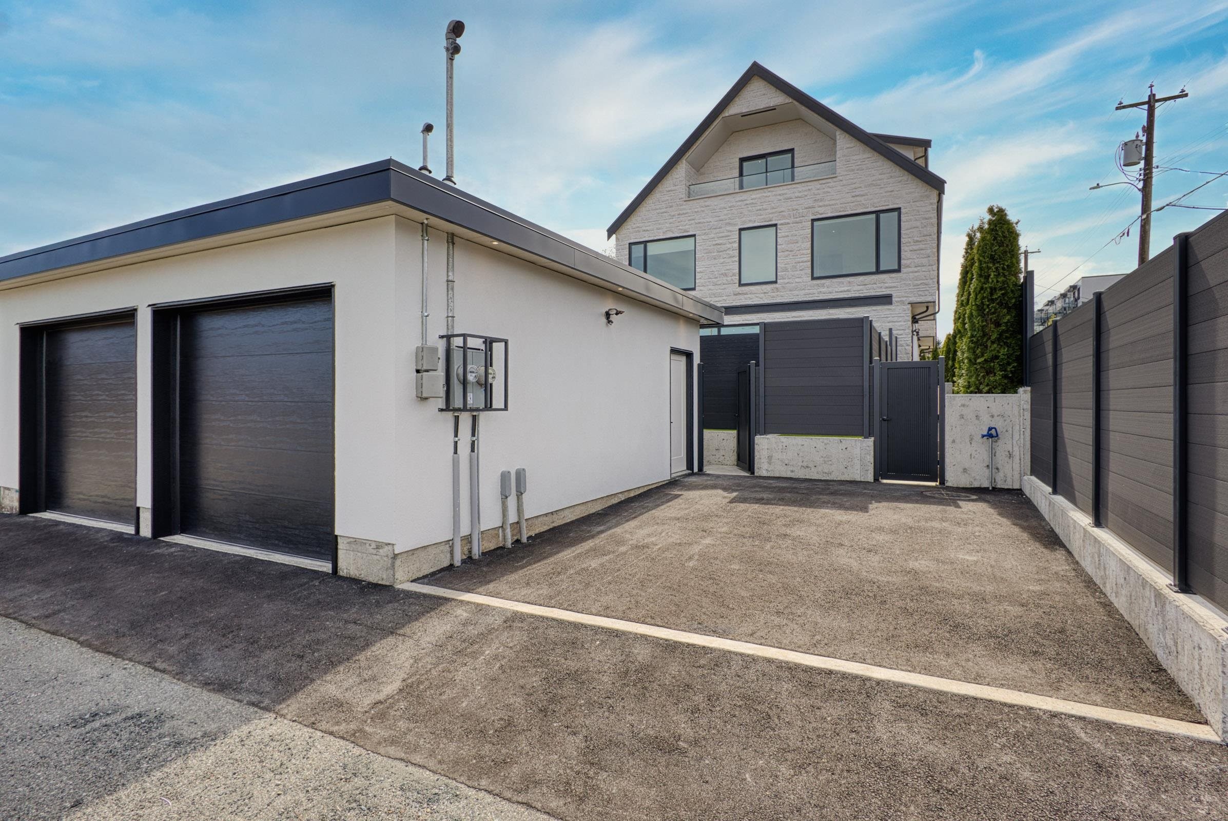 2-2425 Kitchener Street, Vancouver, BC