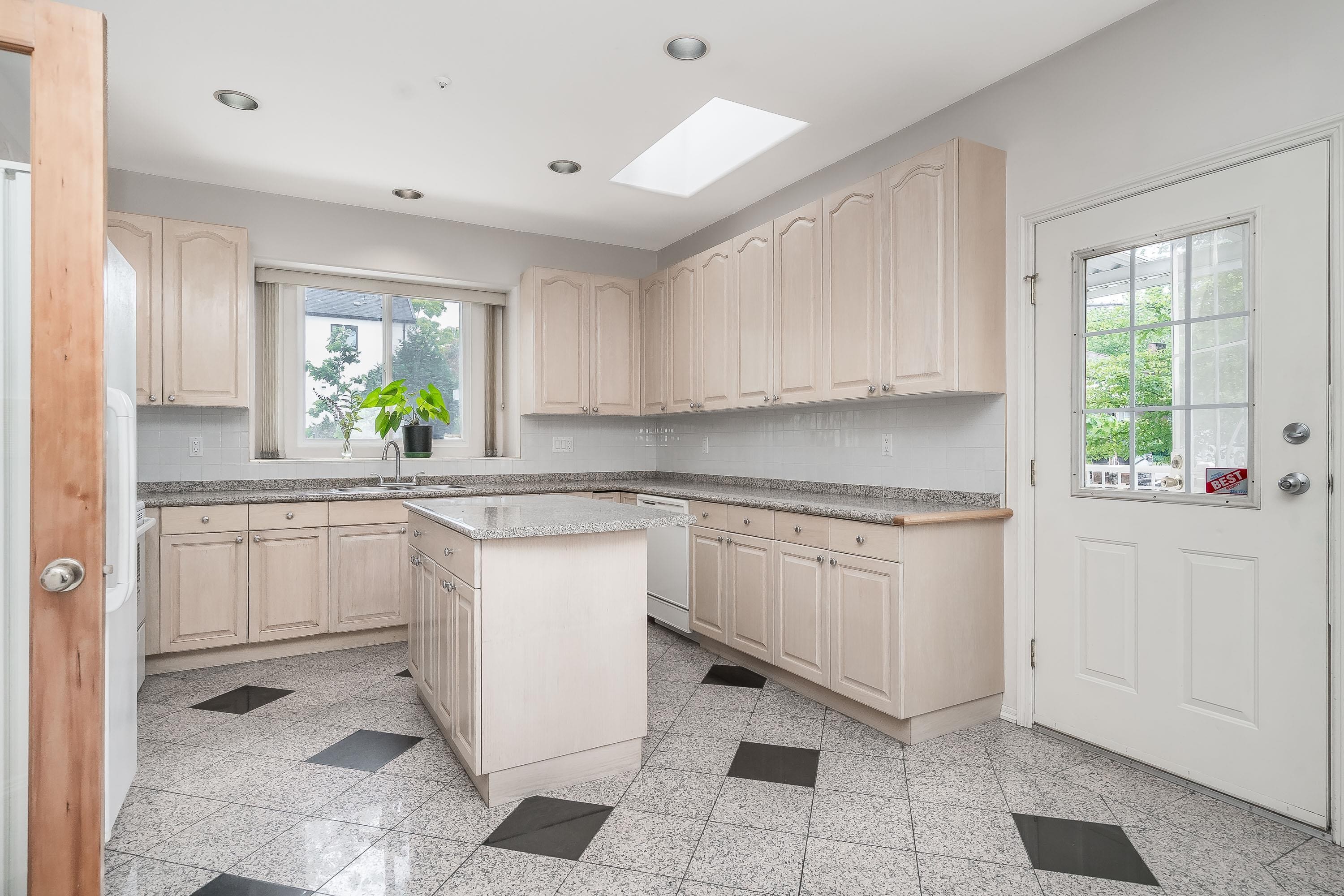 2304 Garden Drive, Vancouver, BC
