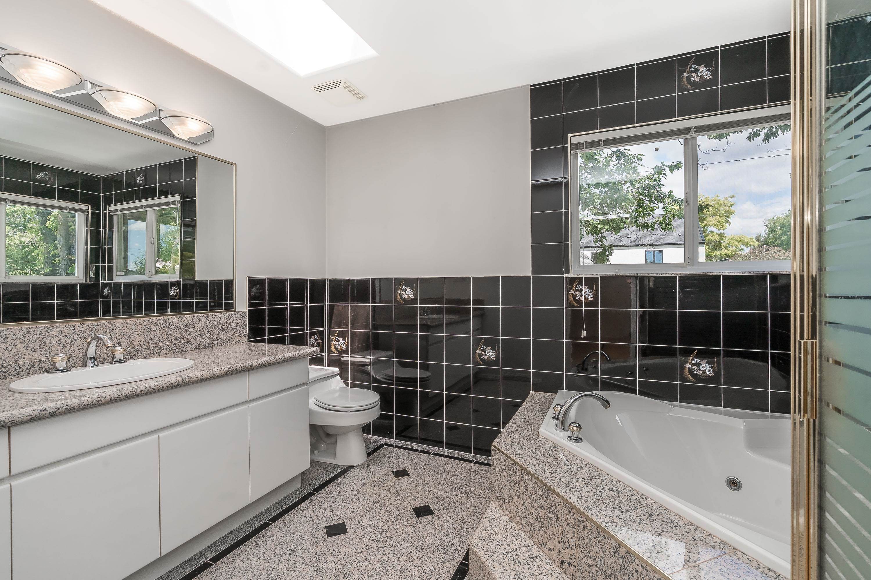 2304 Garden Drive, Vancouver, BC
