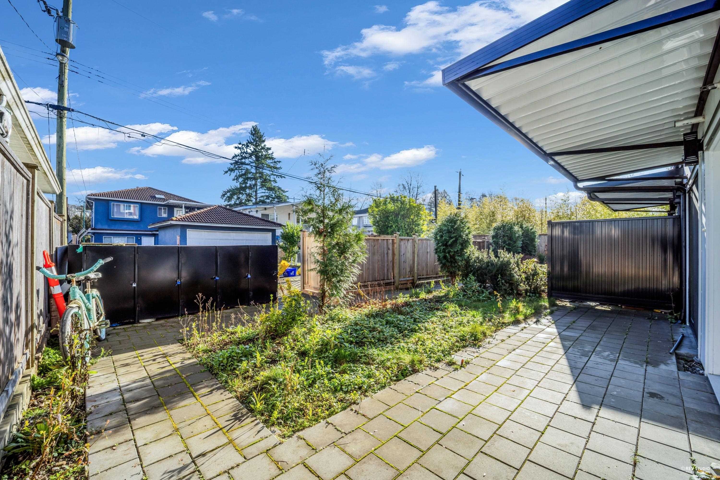 5140 Slocan Street, Vancouver, BC