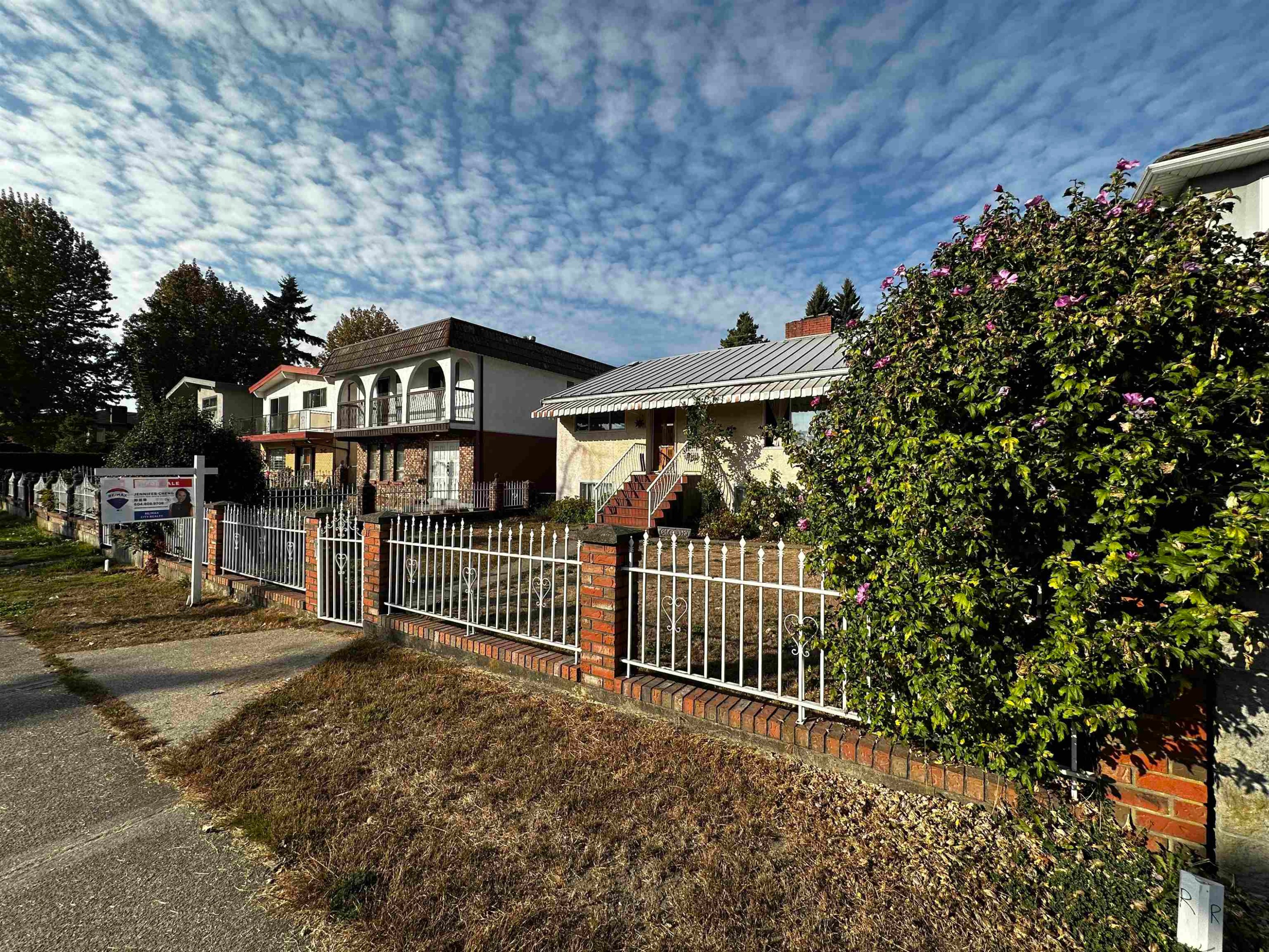 2621 8Th Avenue E, Vancouver, BC