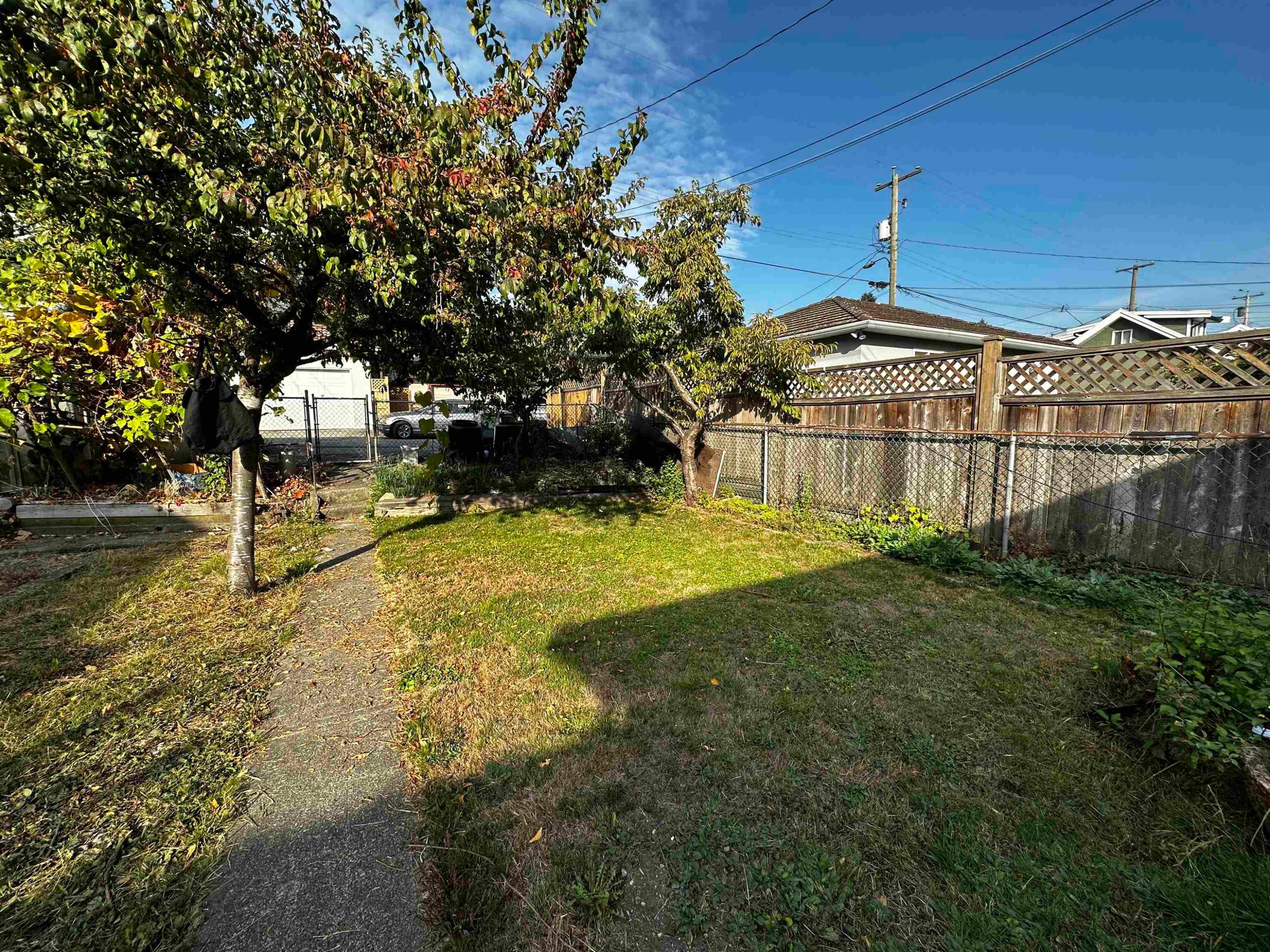 2621 8Th Avenue E, Vancouver, BC