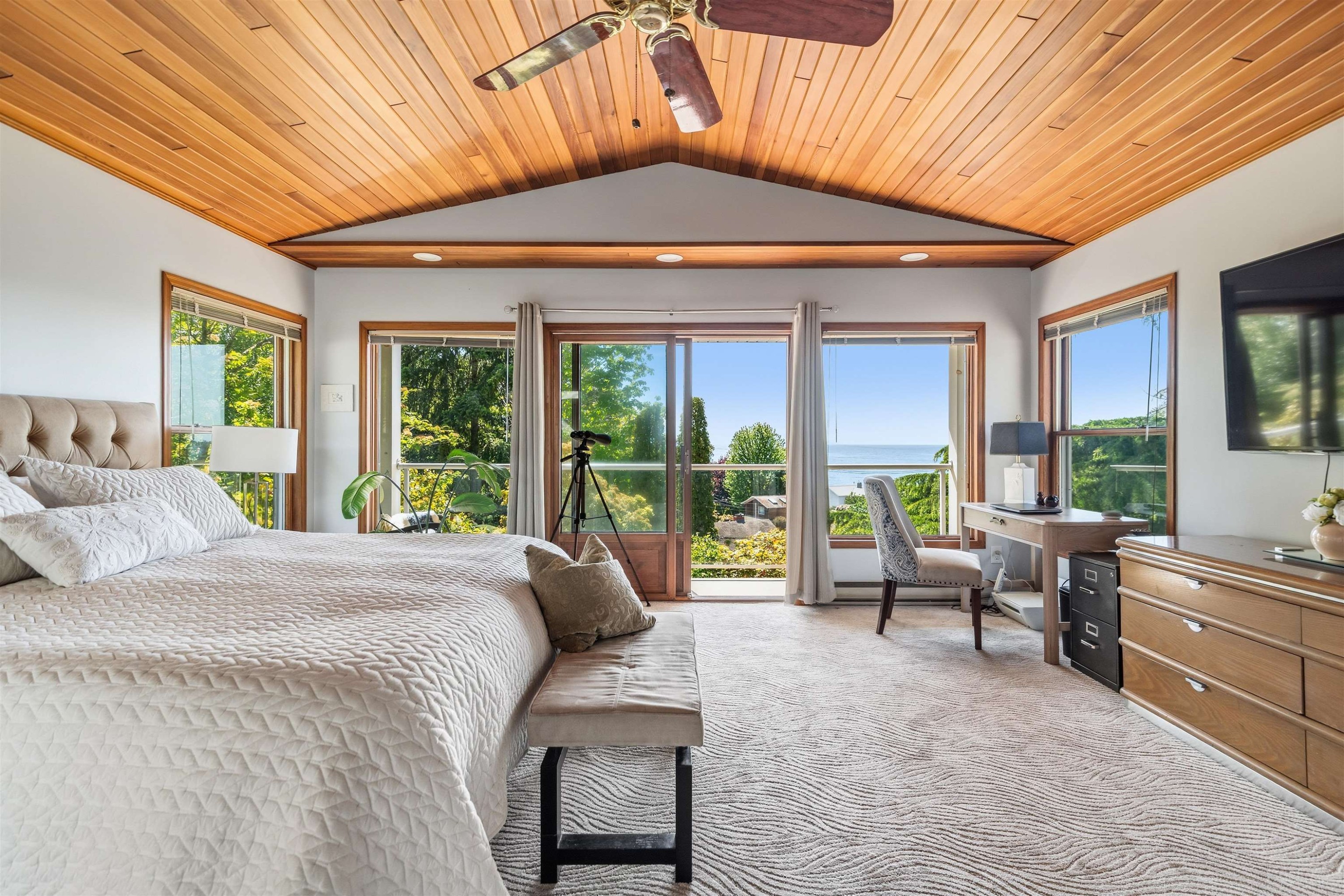 4632 Whitaker Road, Sechelt, BC