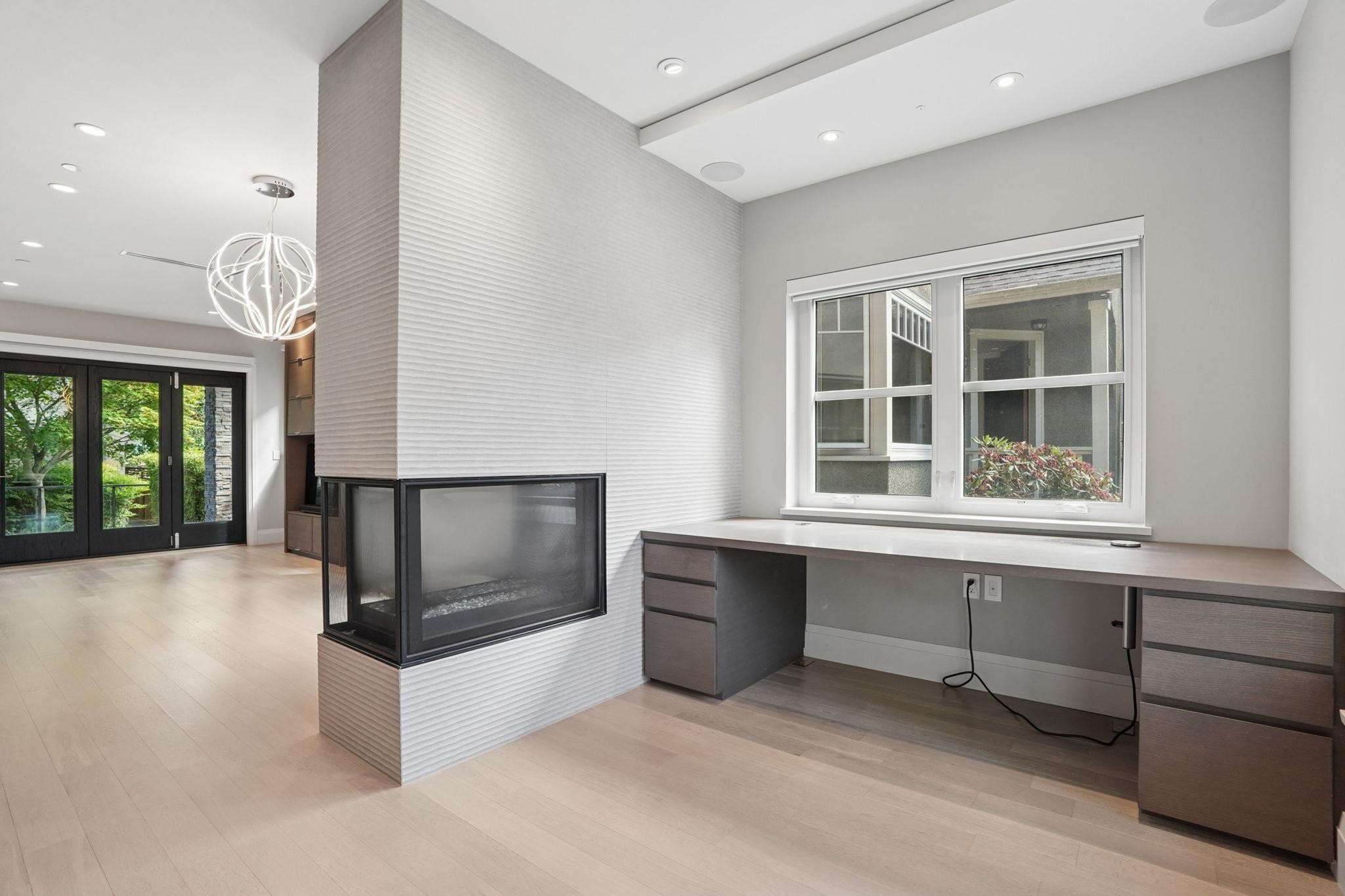4481 15Th Avenue W, Vancouver, BC