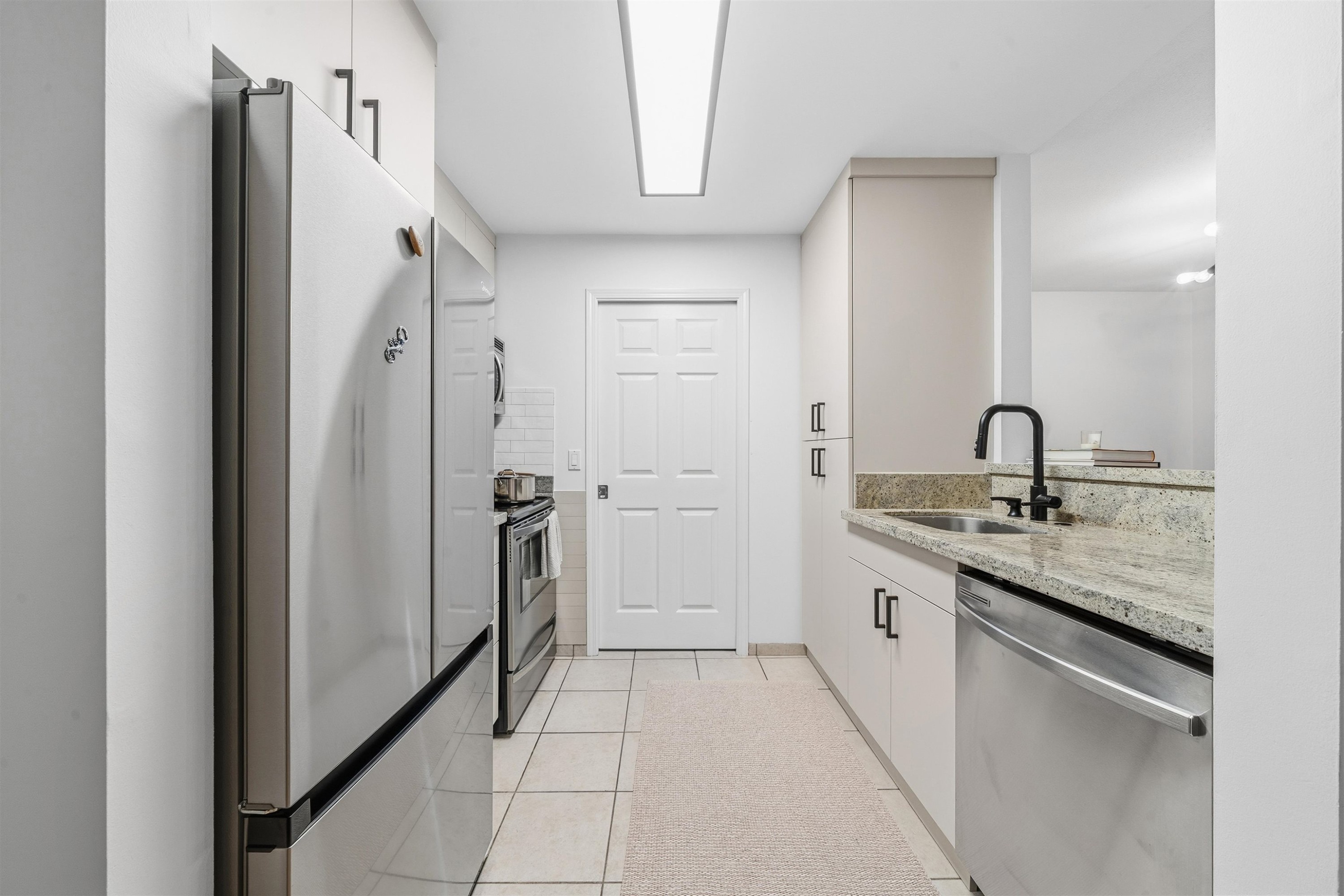 210-5281 Oakmount Crescent, Burnaby, BC