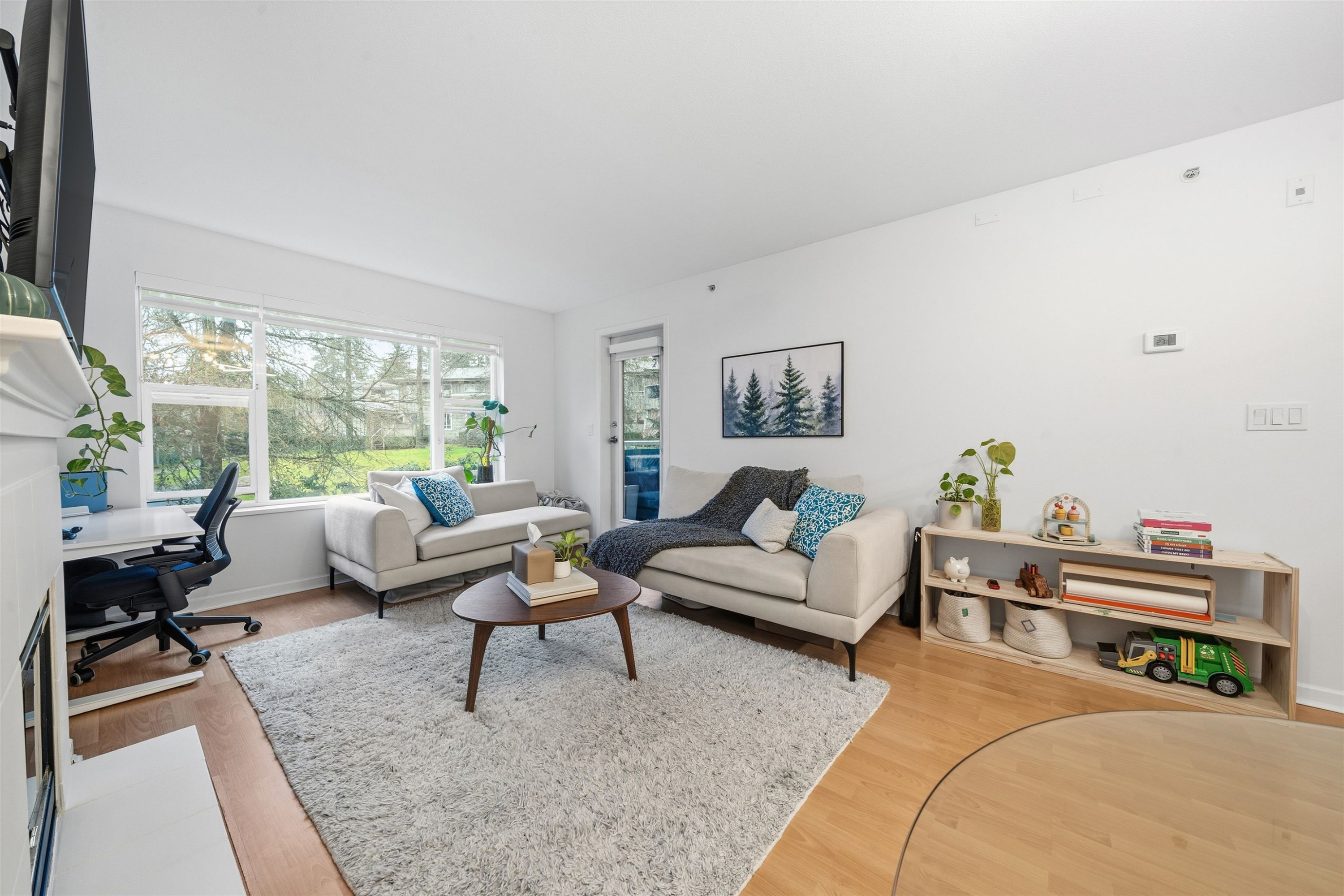 210-5281 Oakmount Crescent, Burnaby, BC