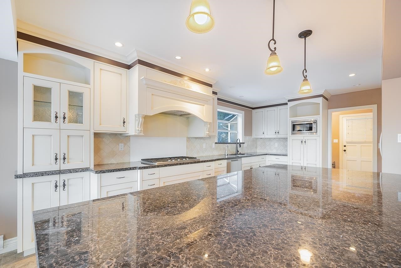 870 Greenwood Road, West Vancouver, BC