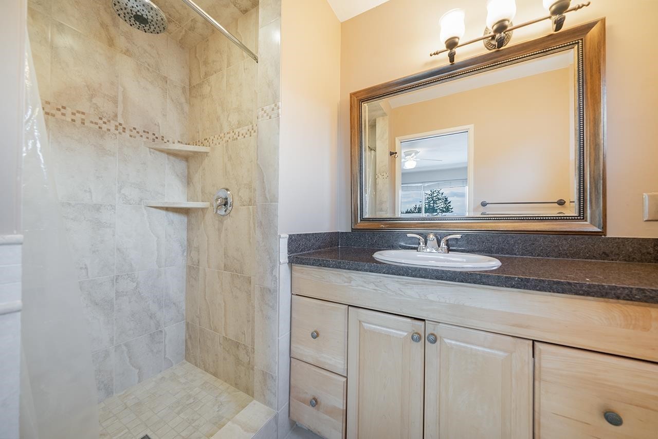870 Greenwood Road, West Vancouver, BC