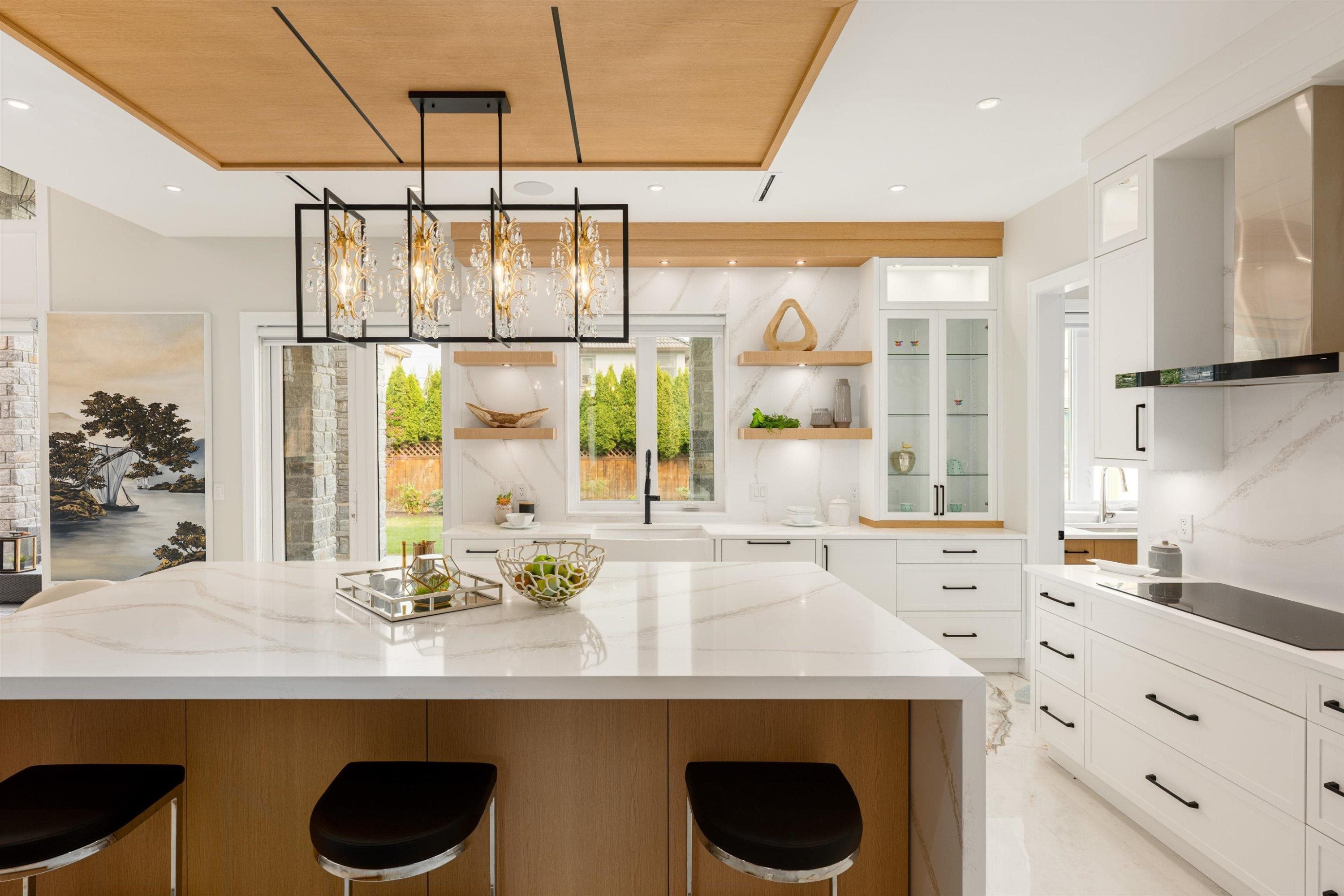 9531 Kirkmond Crescent, Richmond, BC - Indoor Photo Showing Kitchen With Upgraded Kitchen