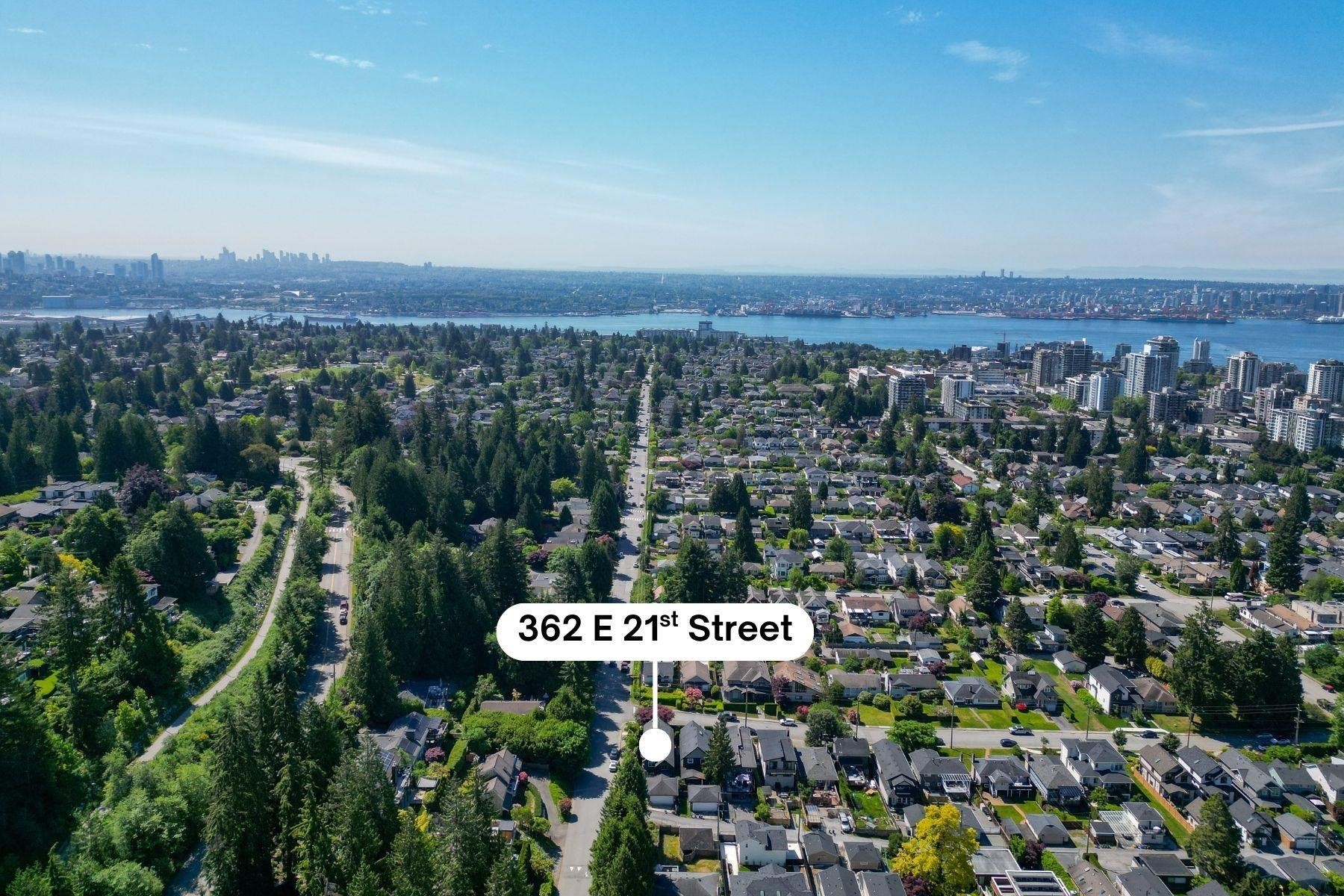 362 21St Street E, North Vancouver, BC
