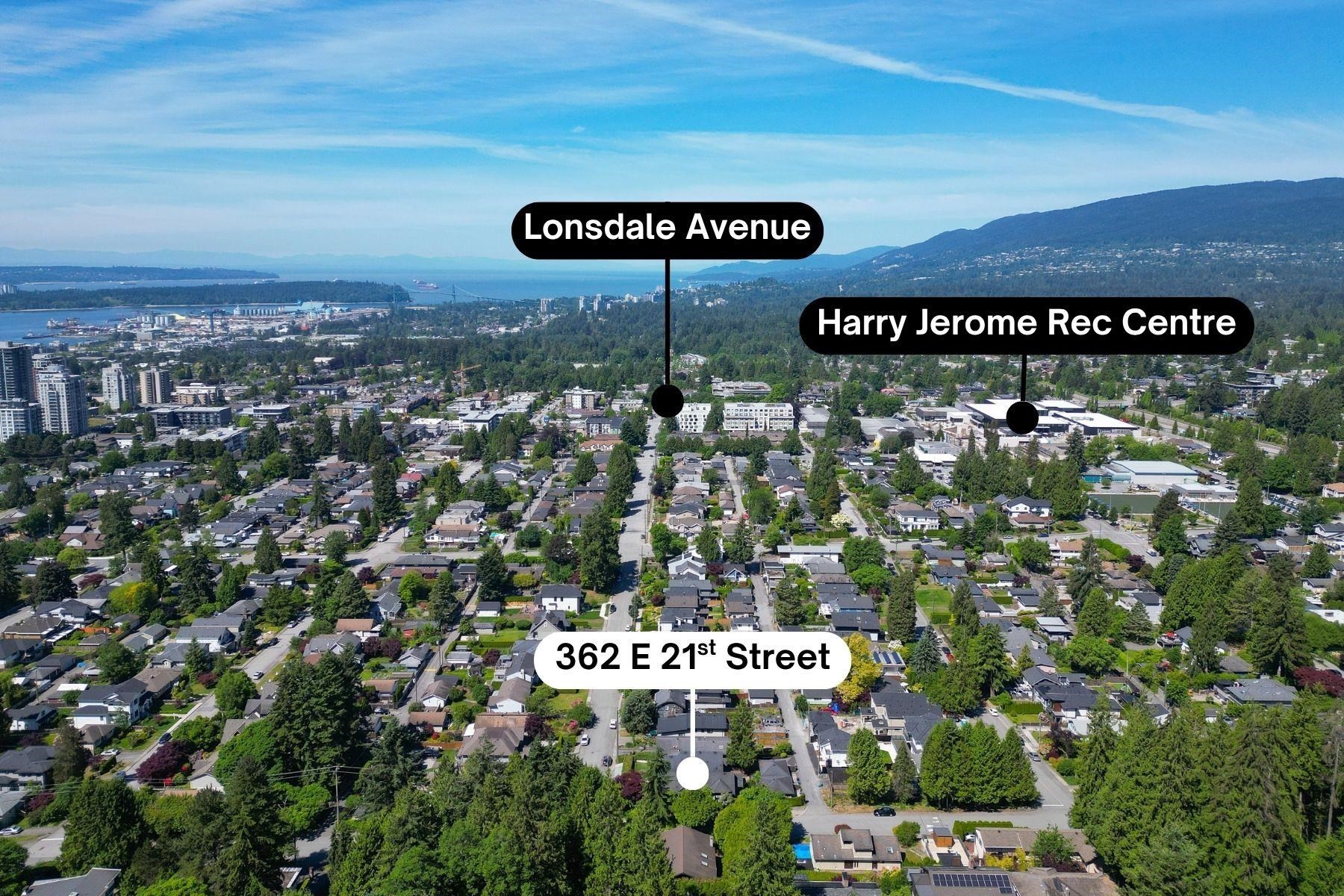 362 21St Street E, North Vancouver, BC