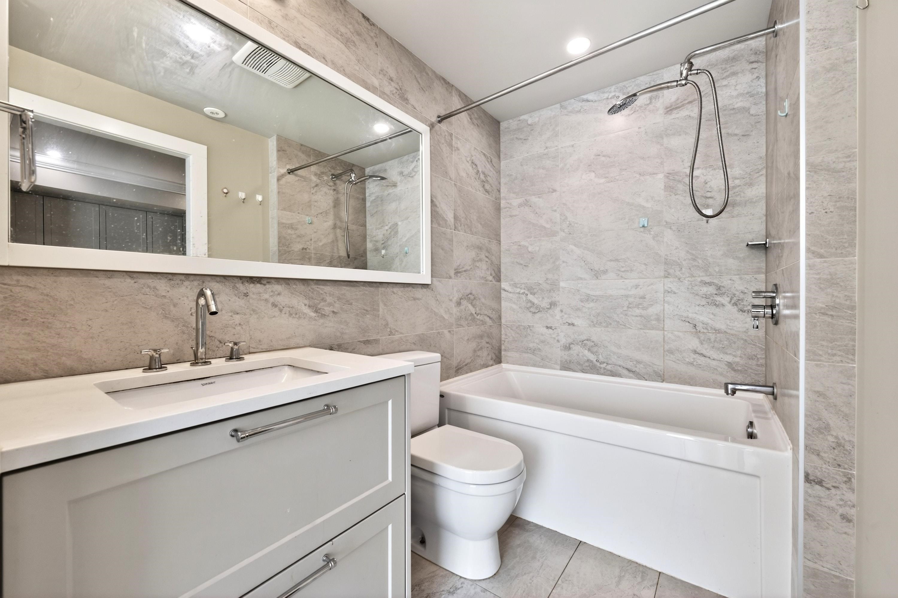 7523 Yukon Street, Vancouver, BC