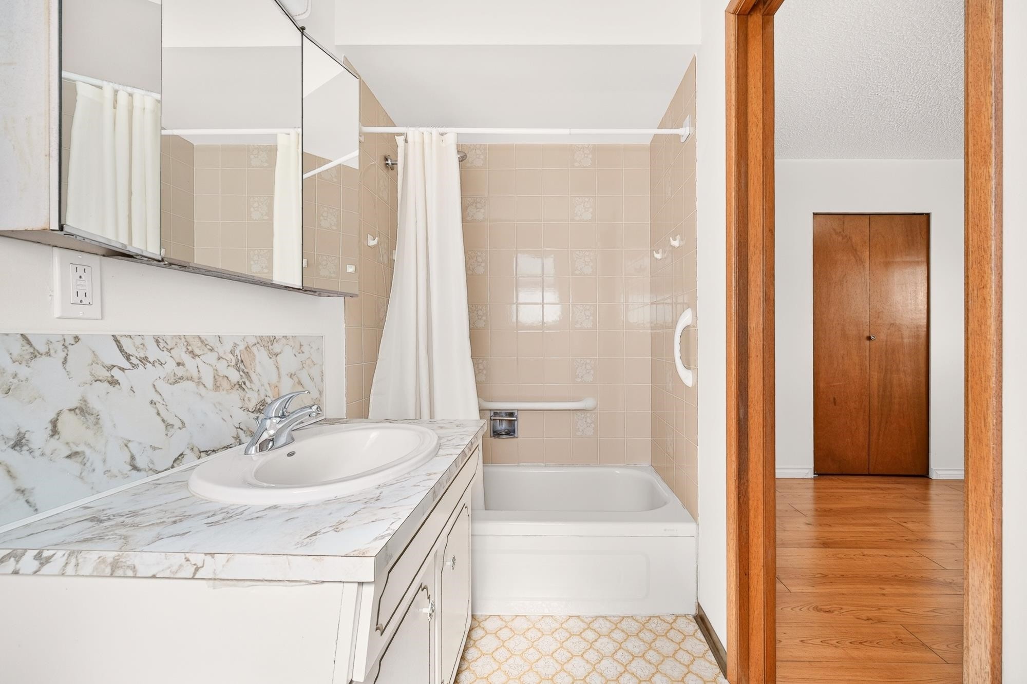 2463 Galt Street, Vancouver, BC