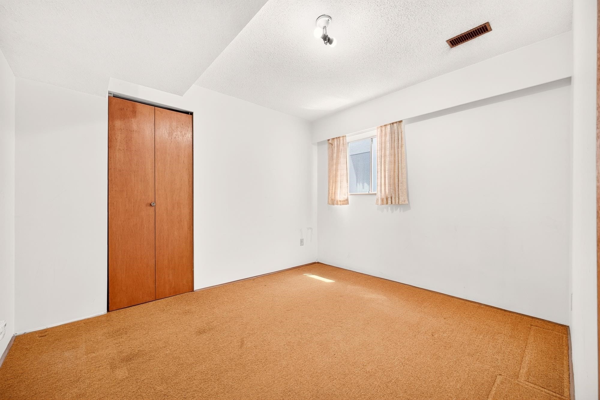 2463 Galt Street, Vancouver, BC