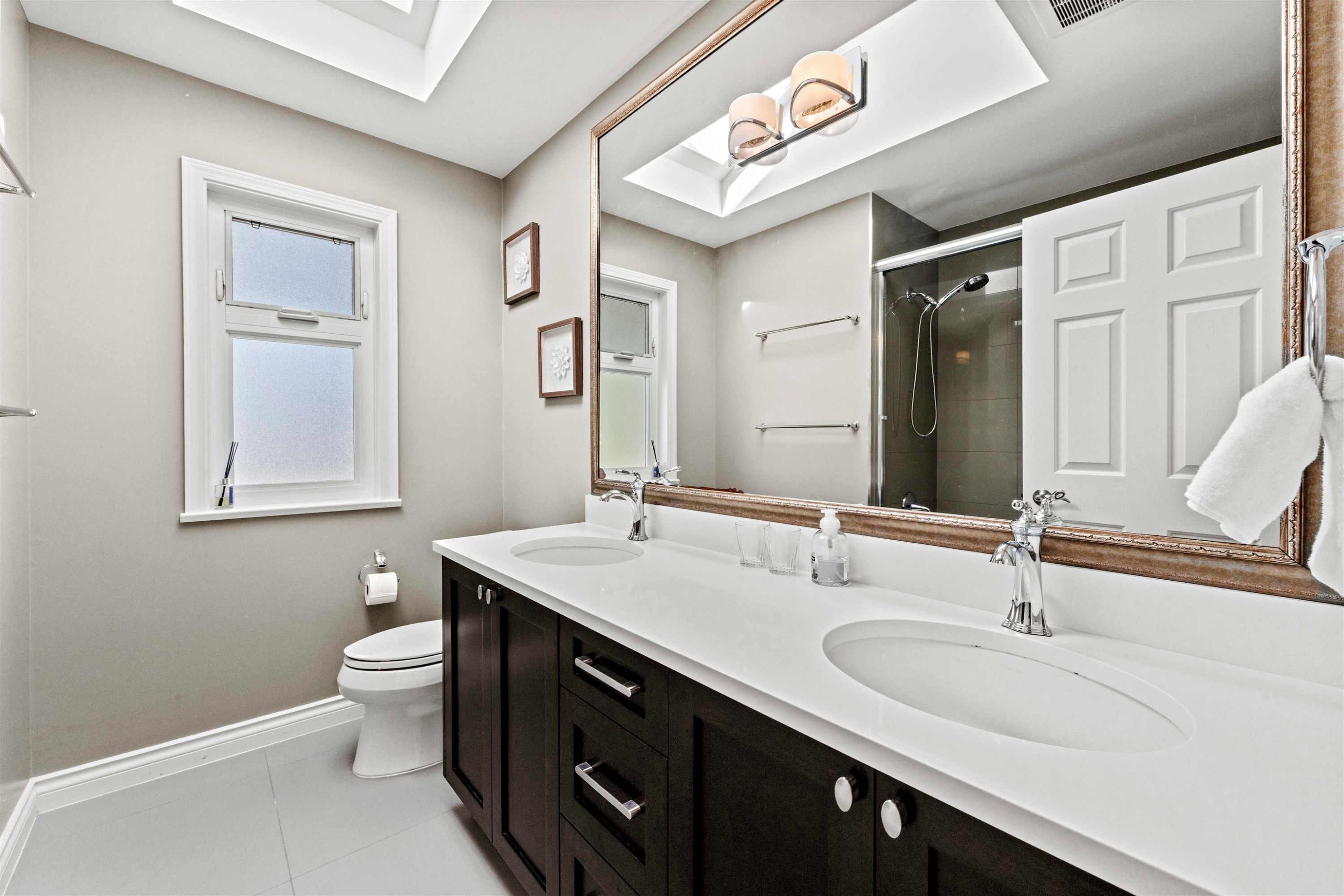 1199 43Rd Avenue W, Vancouver, BC
