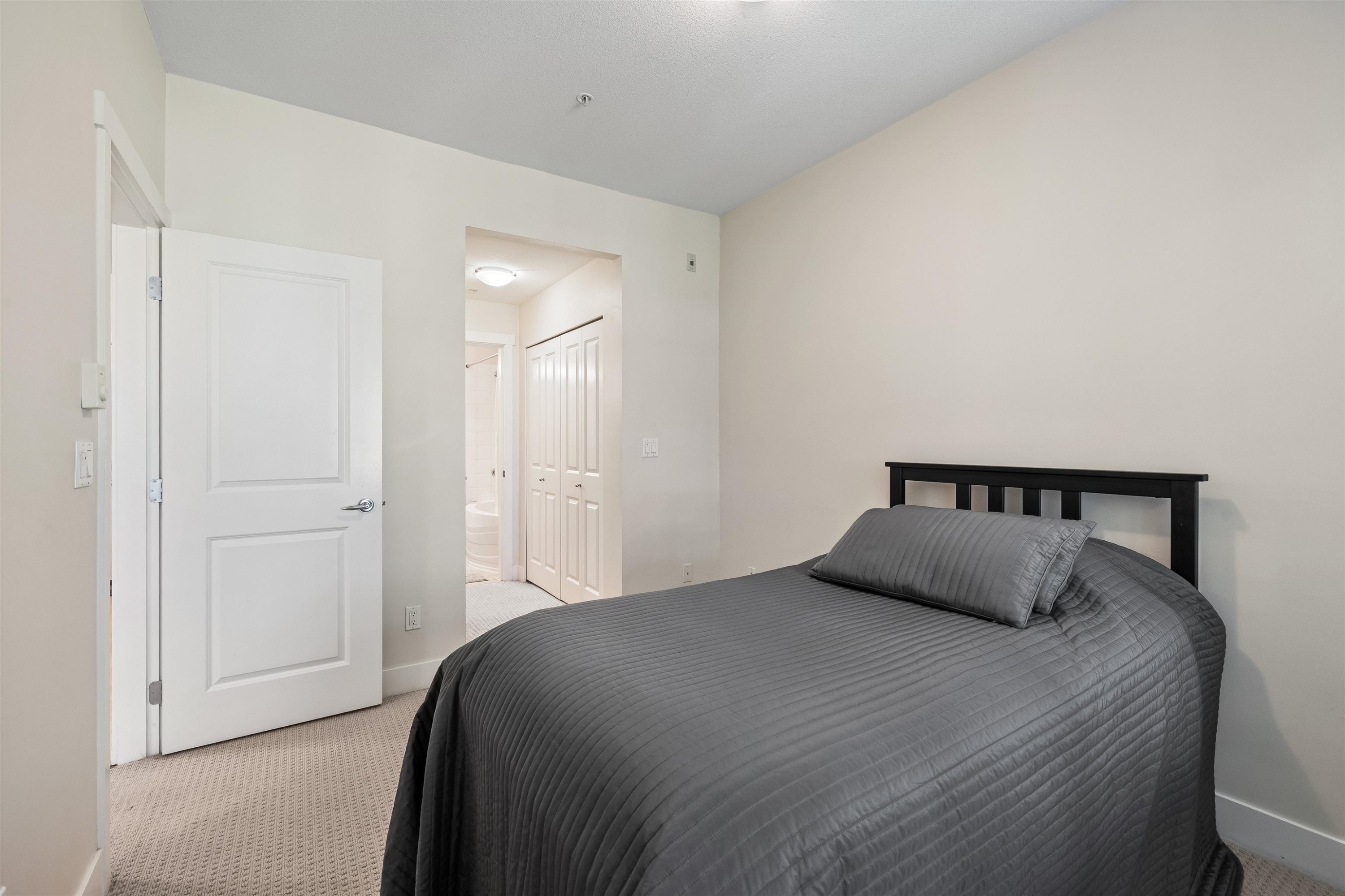 1207-4655 Valley Drive, Vancouver, BC