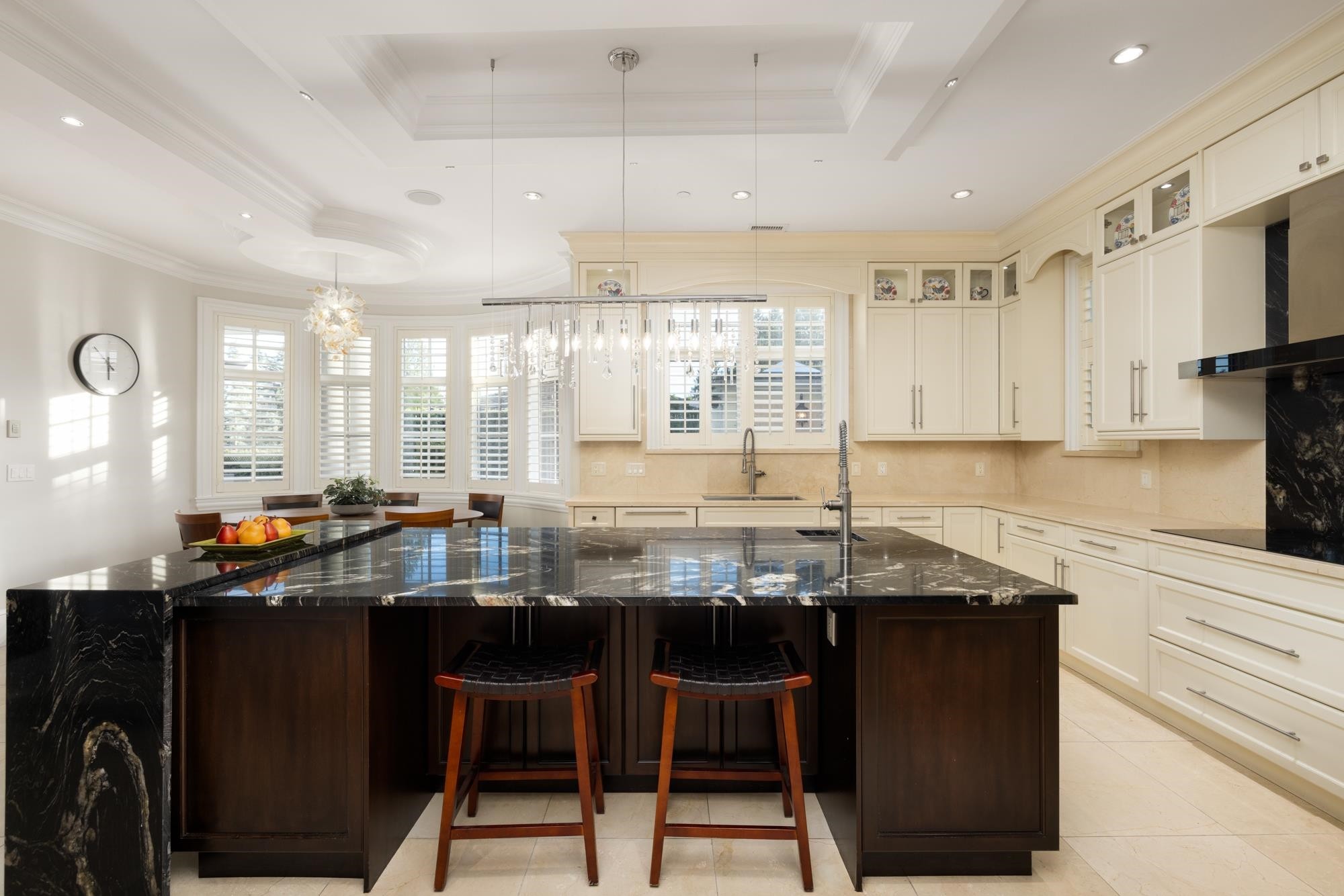 2912 Mathers Avenue, West Vancouver, BC