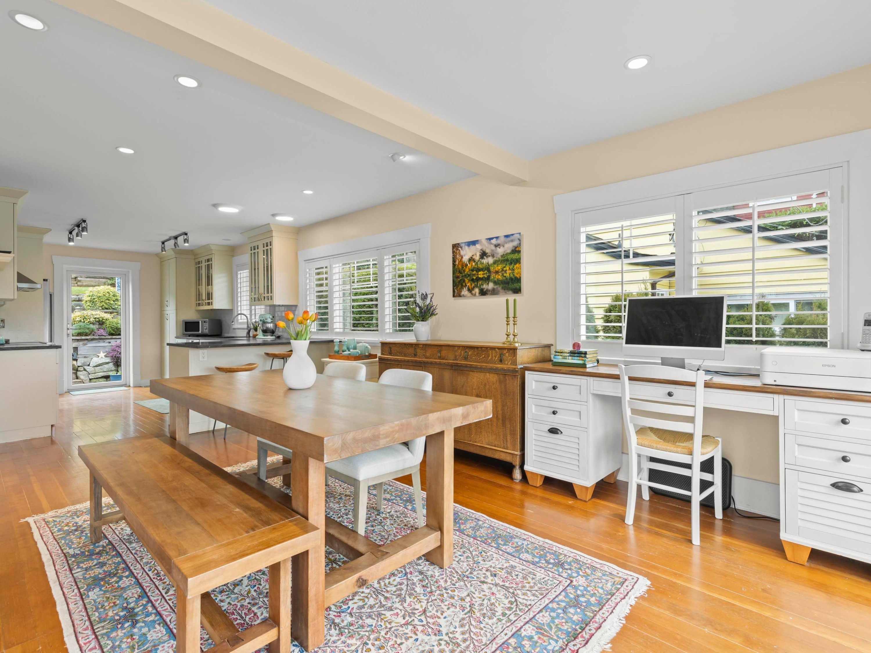 6252 Wellington Avenue, West Vancouver, BC