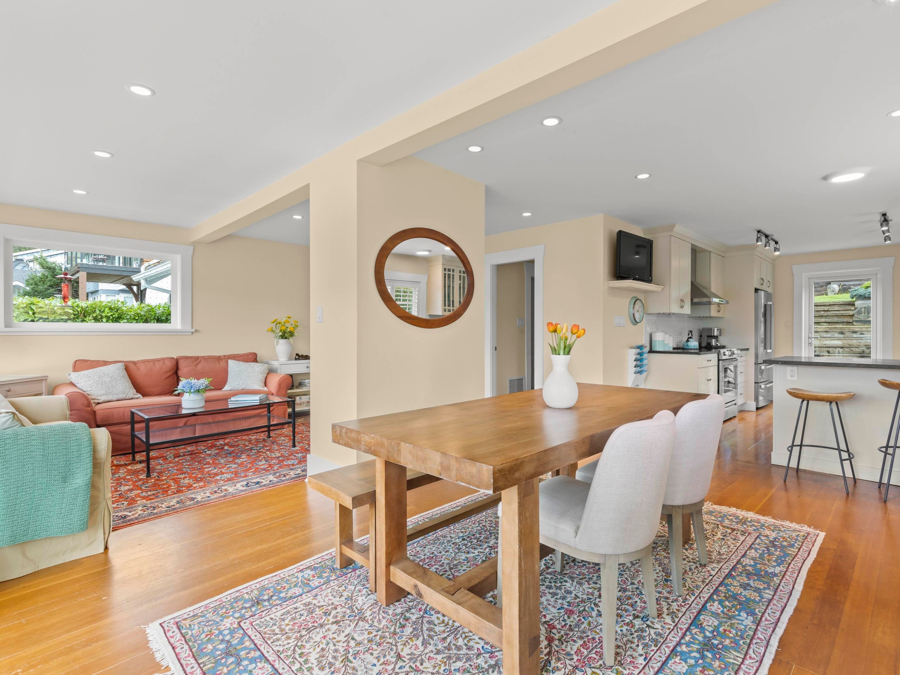 6252 Wellington Avenue, West Vancouver, BC