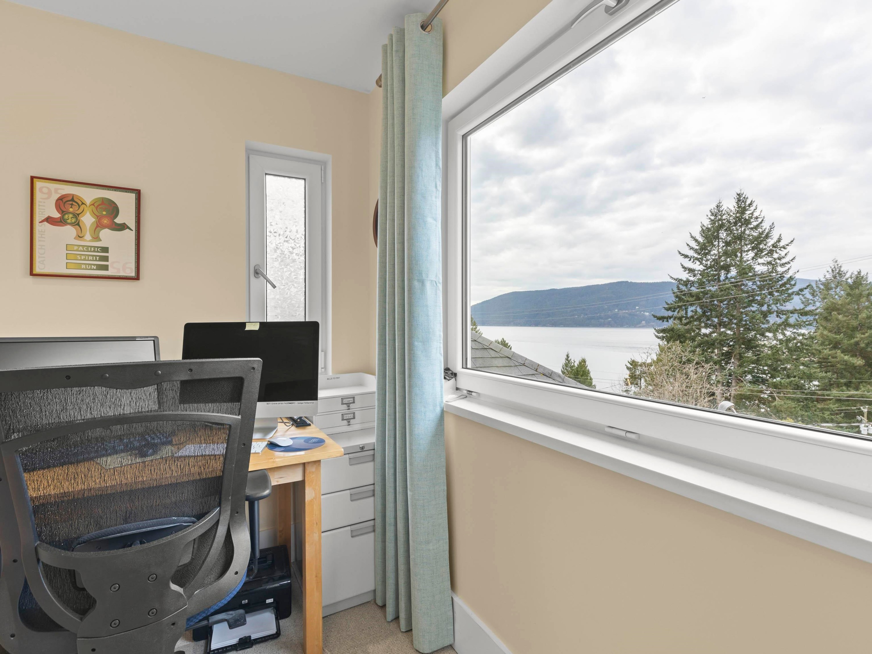 6252 Wellington Avenue, West Vancouver, BC