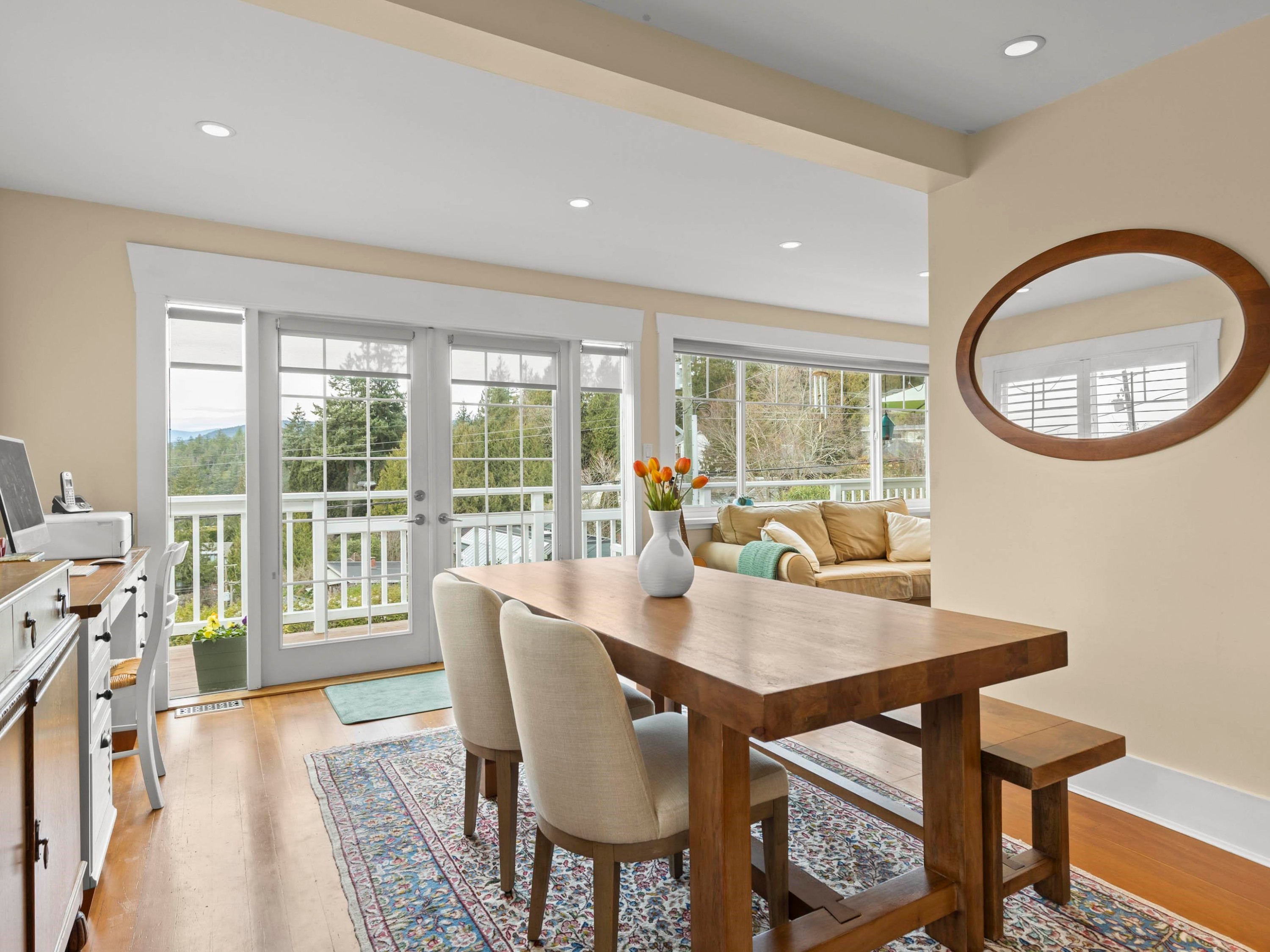 6252 Wellington Avenue, West Vancouver, BC