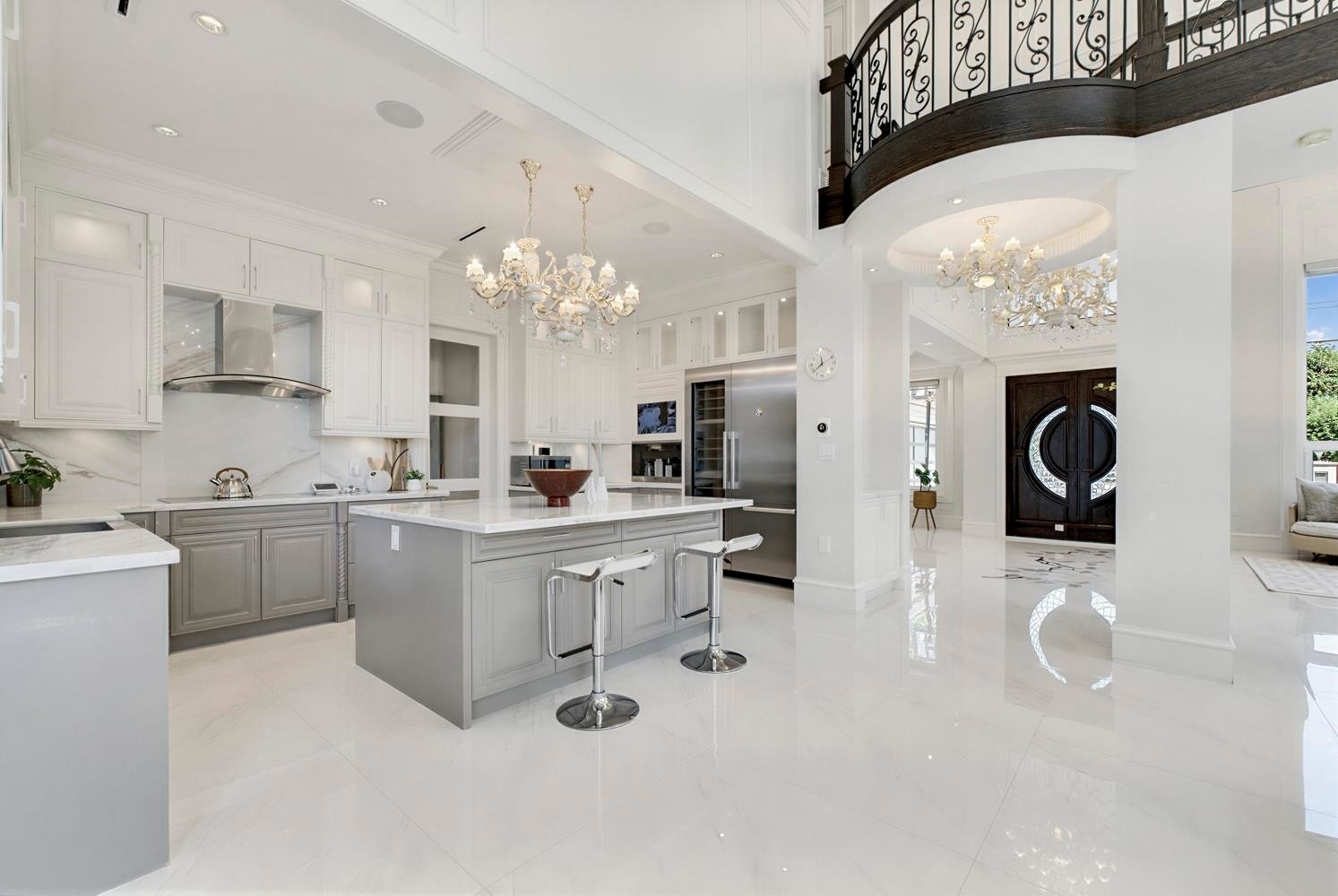 5500 Cathay Road, Richmond, BC