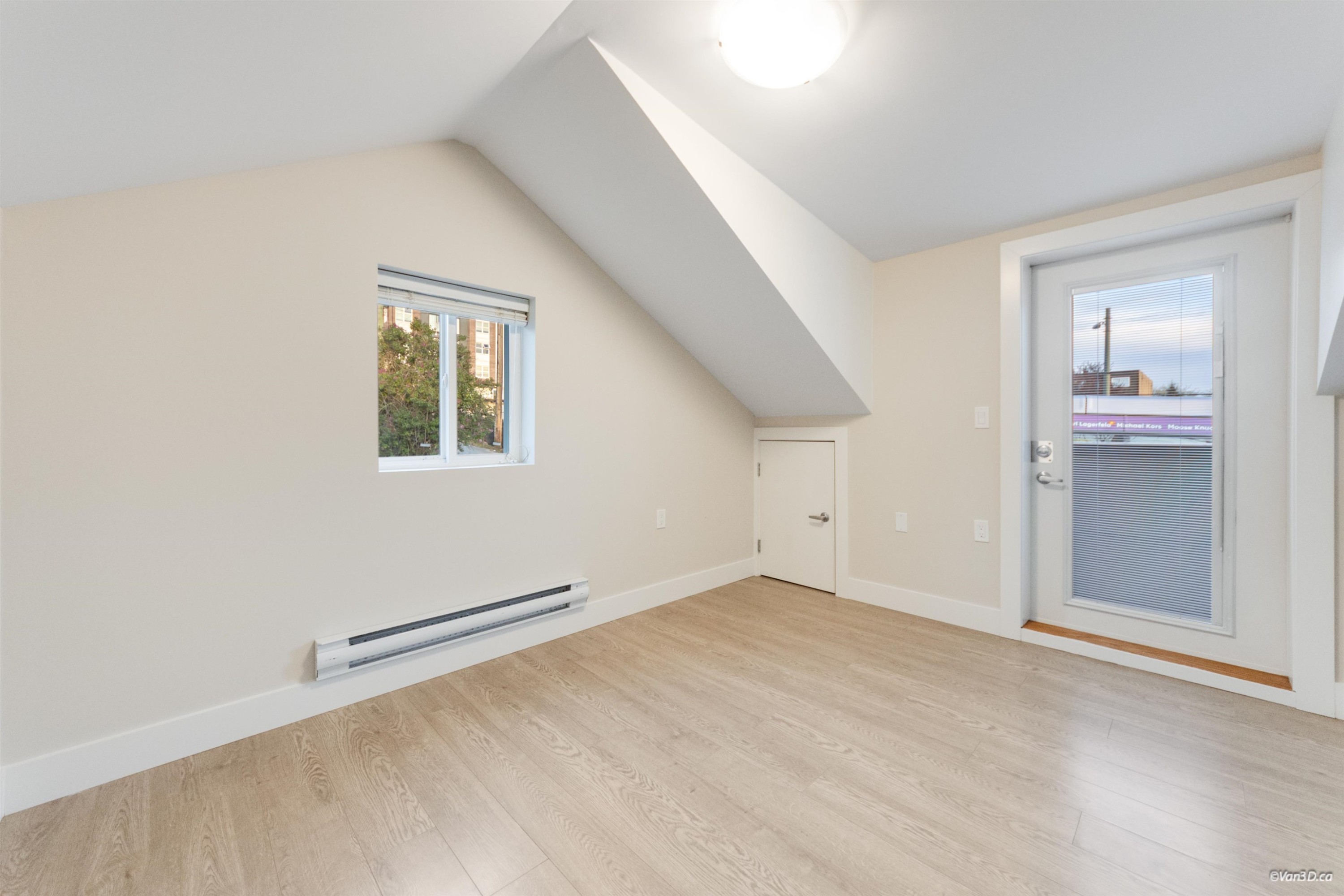 3582 Franklin Street, Vancouver, BC