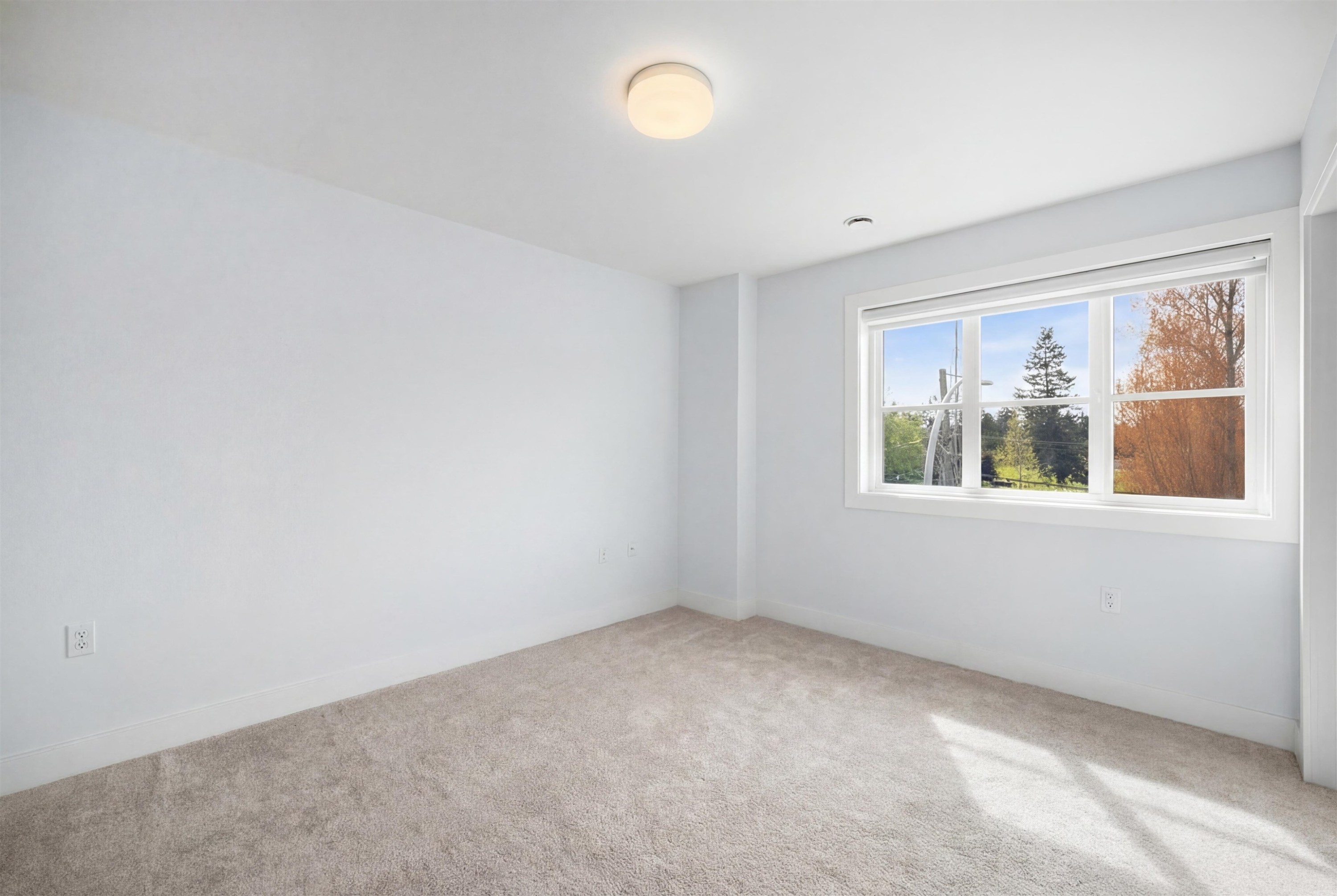 7-5377 8A Avenue, Delta, BC