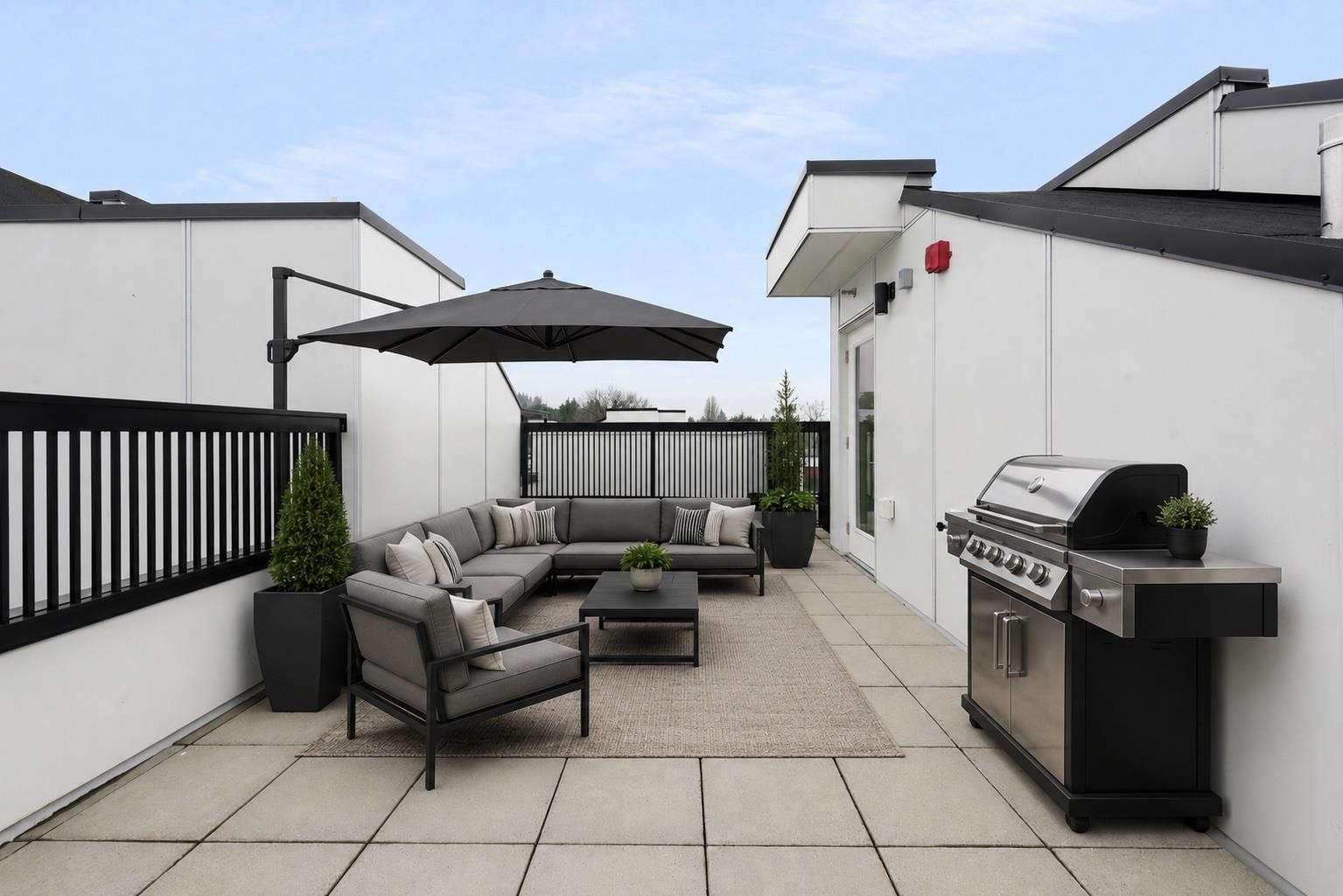 885 33Rd Avenue W, Vancouver, BC - Outdoor With Deck Patio Veranda With Exterior