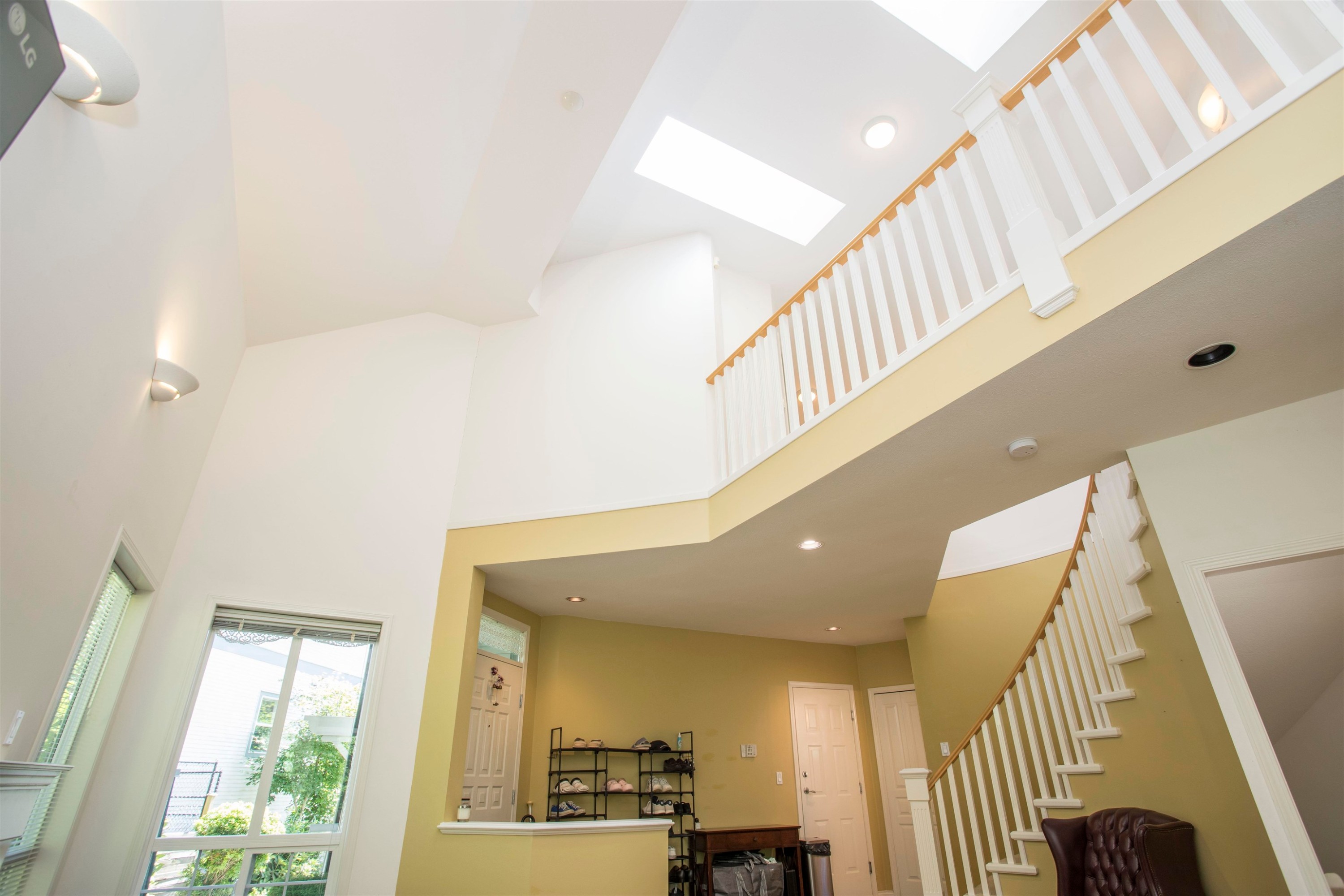 1703 Arbutus Place, Coquitlam, BC