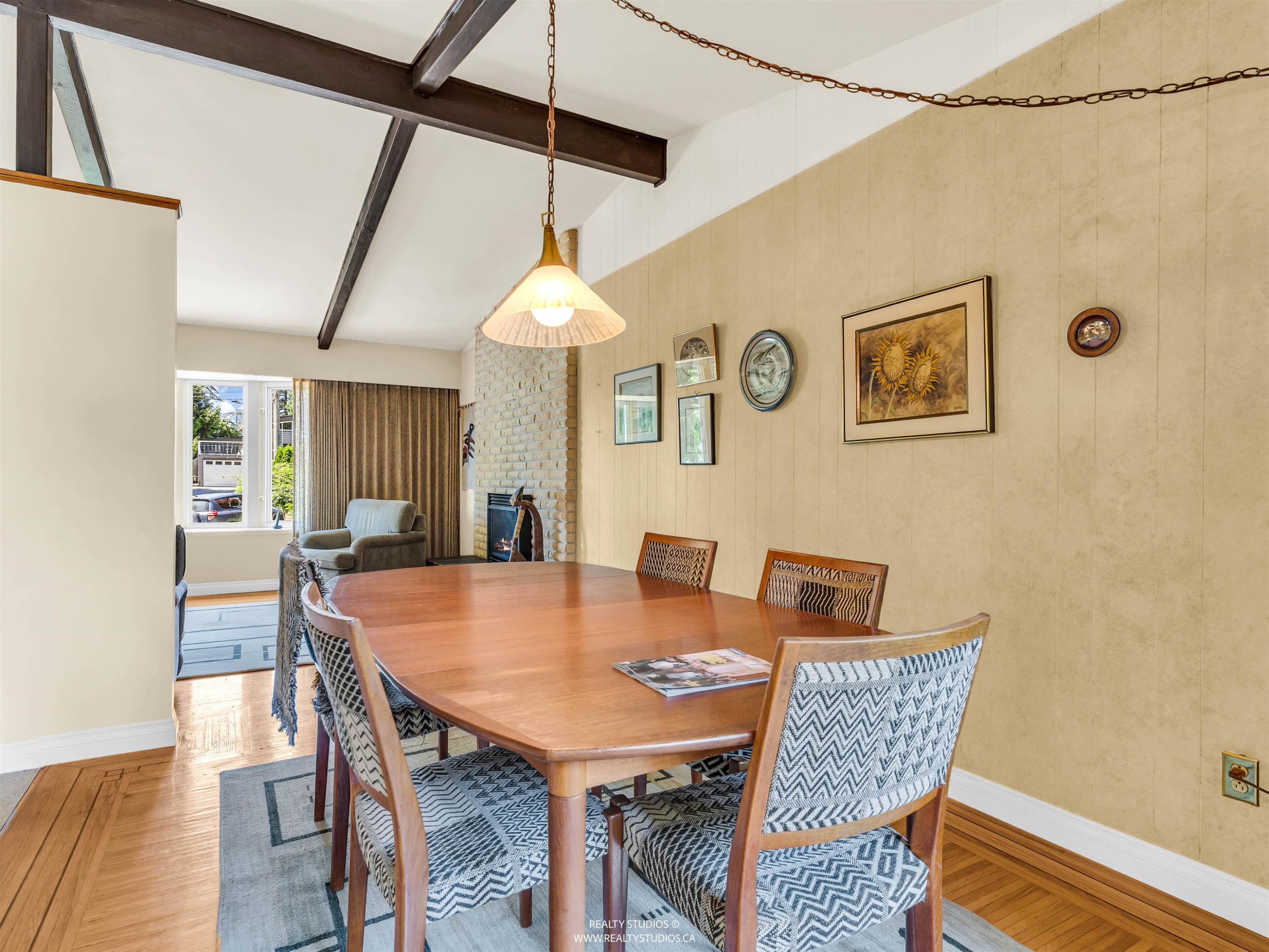 423 Winona Street, Coquitlam, BC