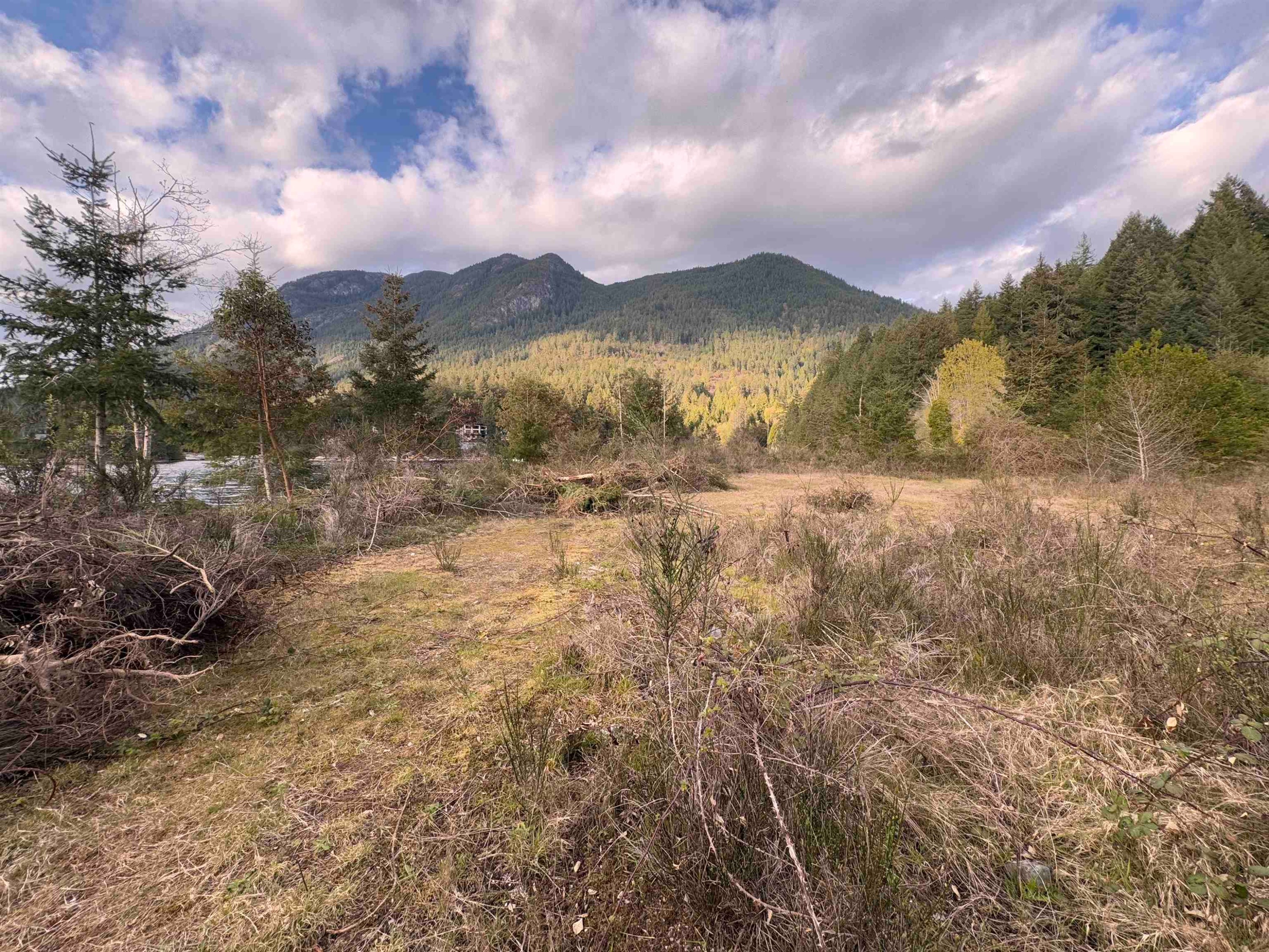 7425 Sechelt Inlet Road, Sechelt, BC