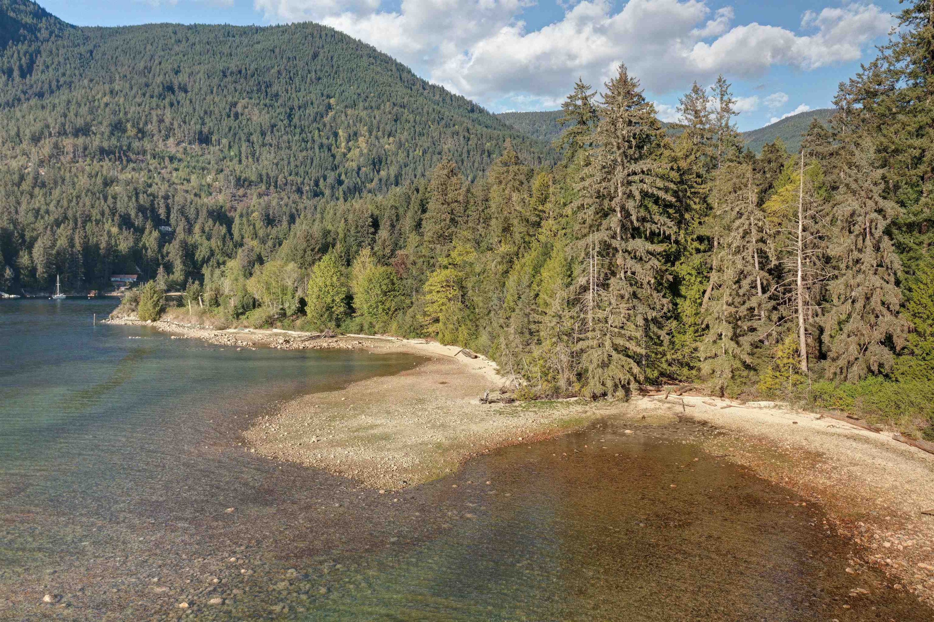 7425 Sechelt Inlet Road, Sechelt, BC