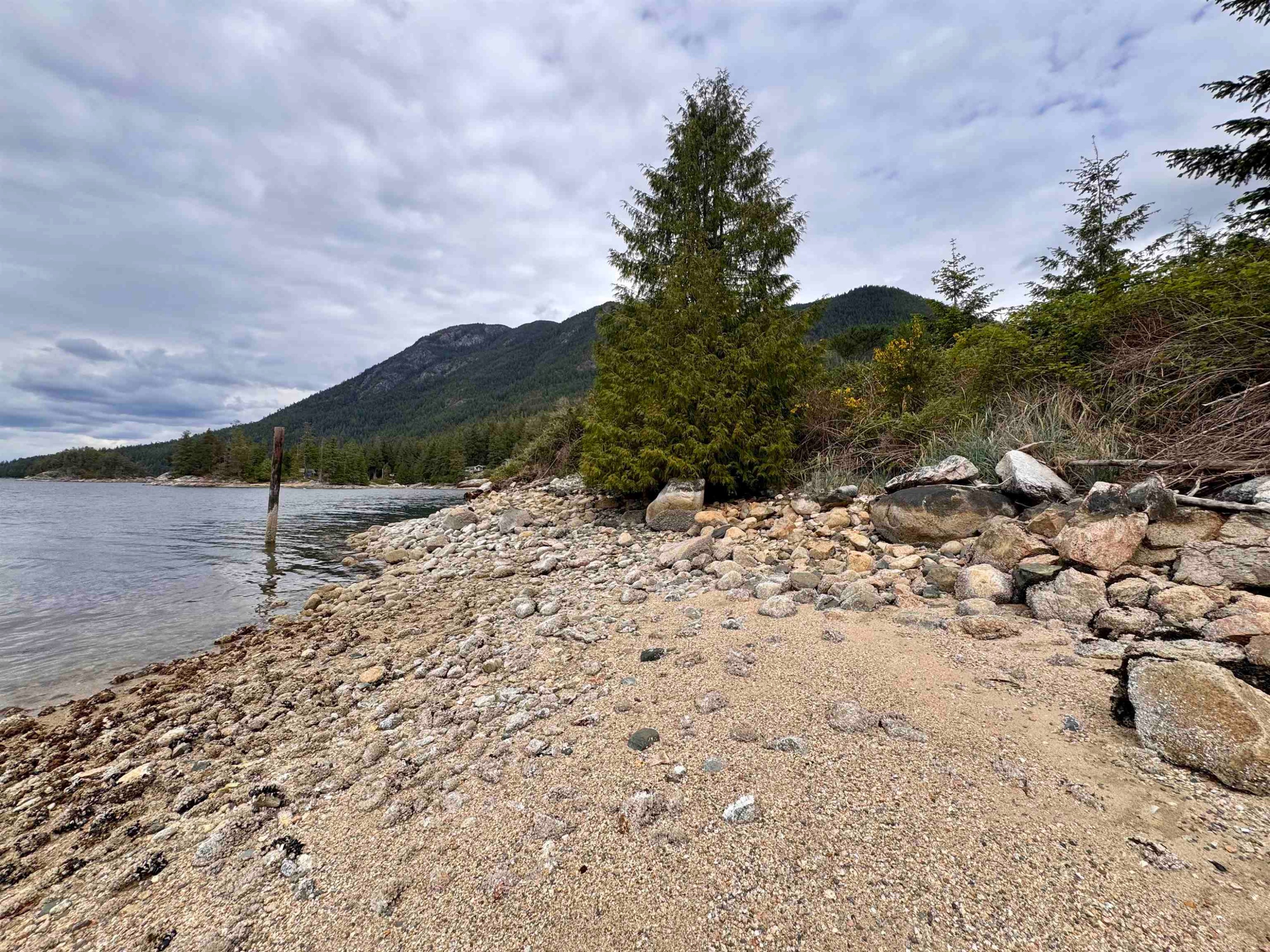 7425 Sechelt Inlet Road, Sechelt, BC