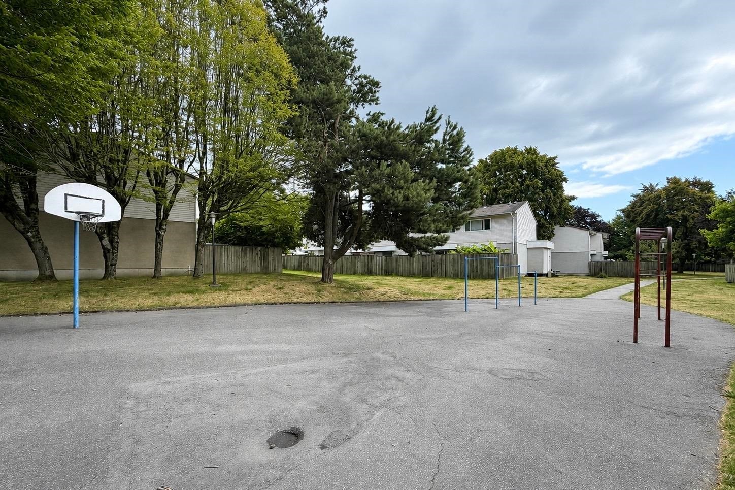 6878 Arlington Street, Vancouver, BC - Outdoor
