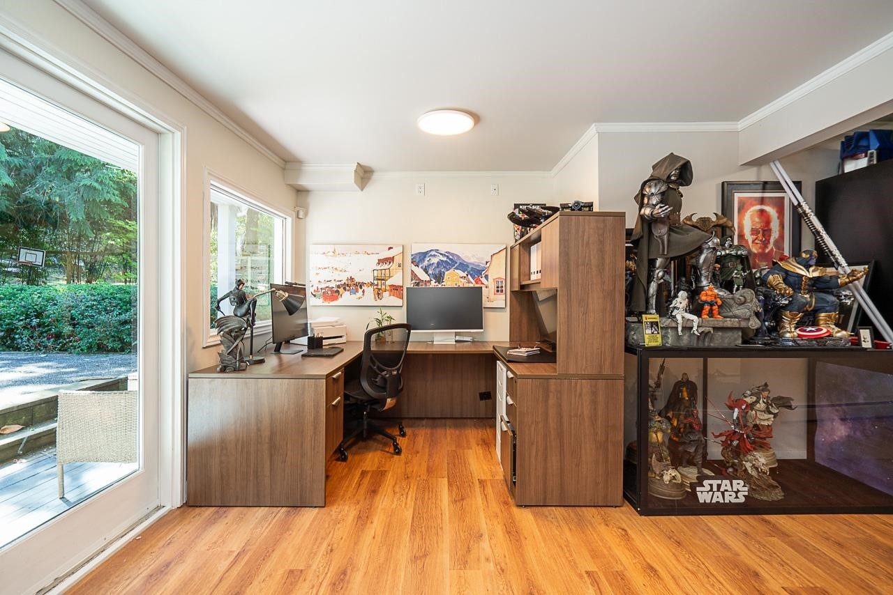 3841 Bayridge Avenue, West Vancouver, BC