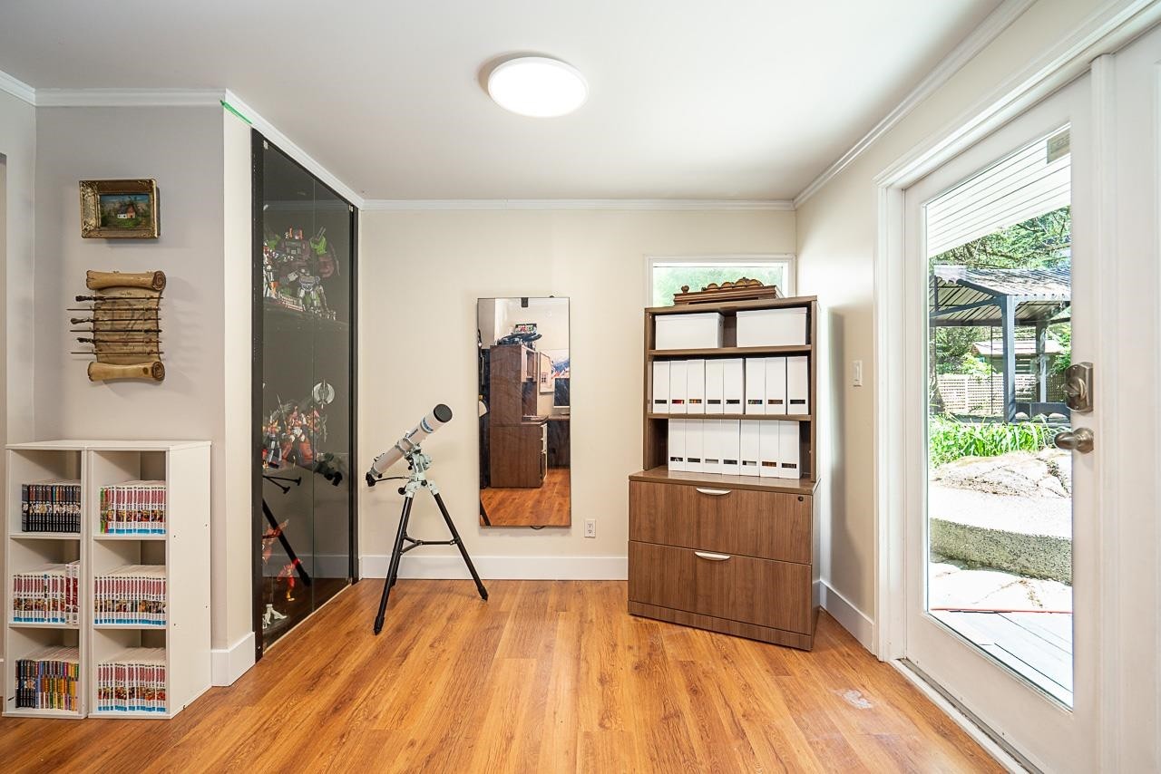 3841 Bayridge Avenue, West Vancouver, BC