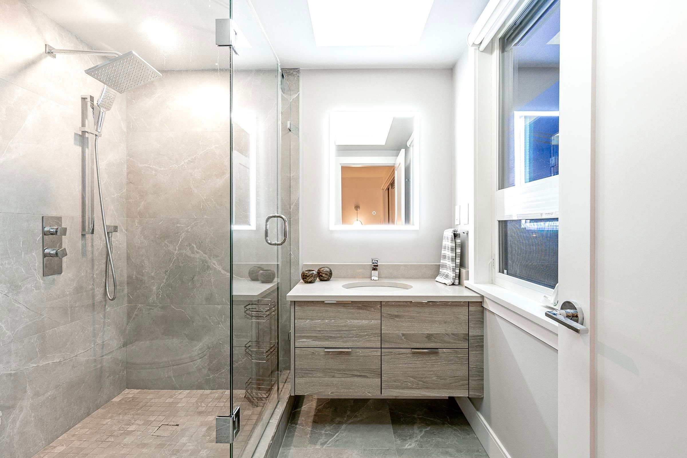 4125 Burkehill Place, West Vancouver, BC