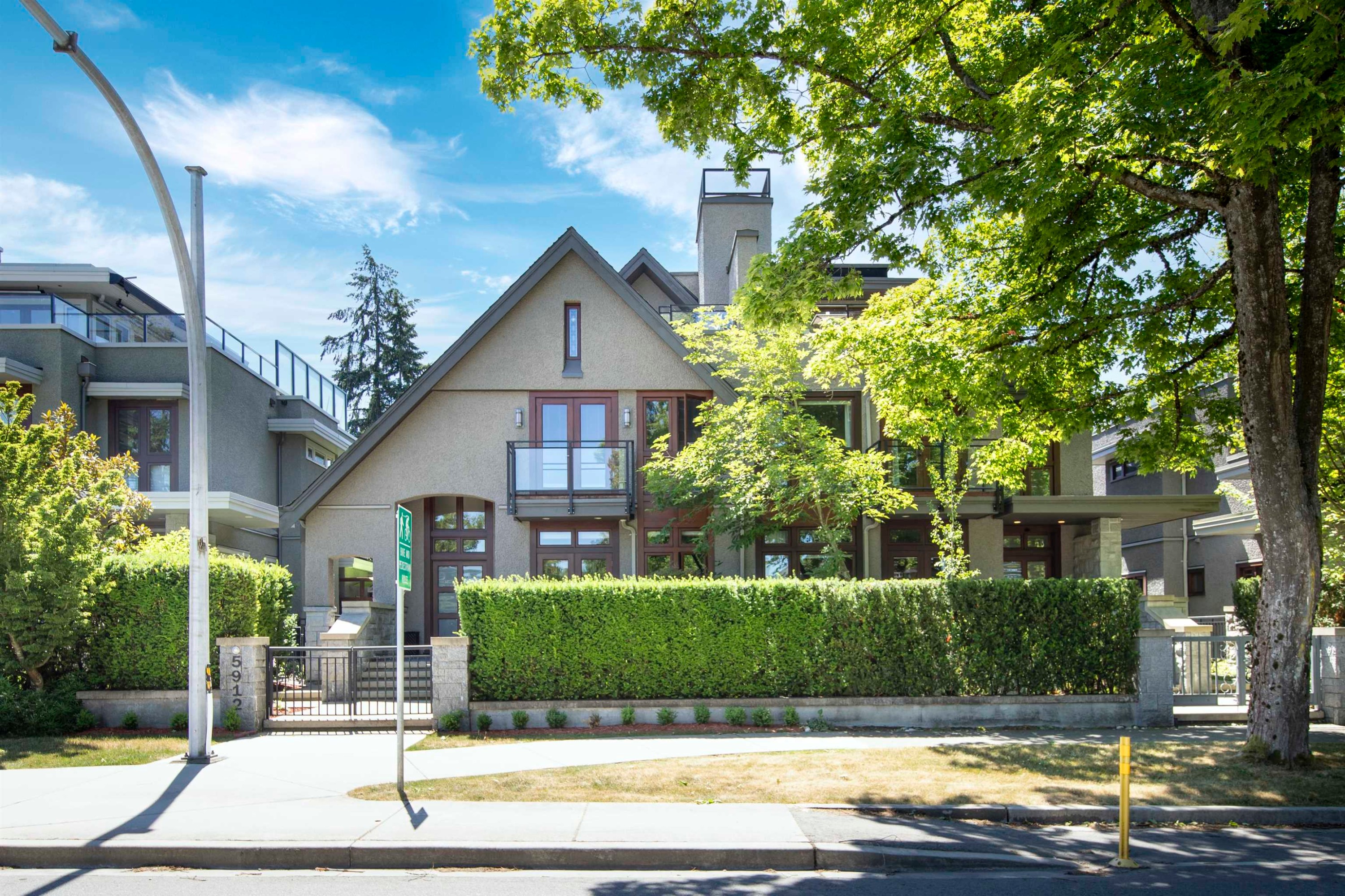5912 Chancellor Boulevard, Vancouver, BC