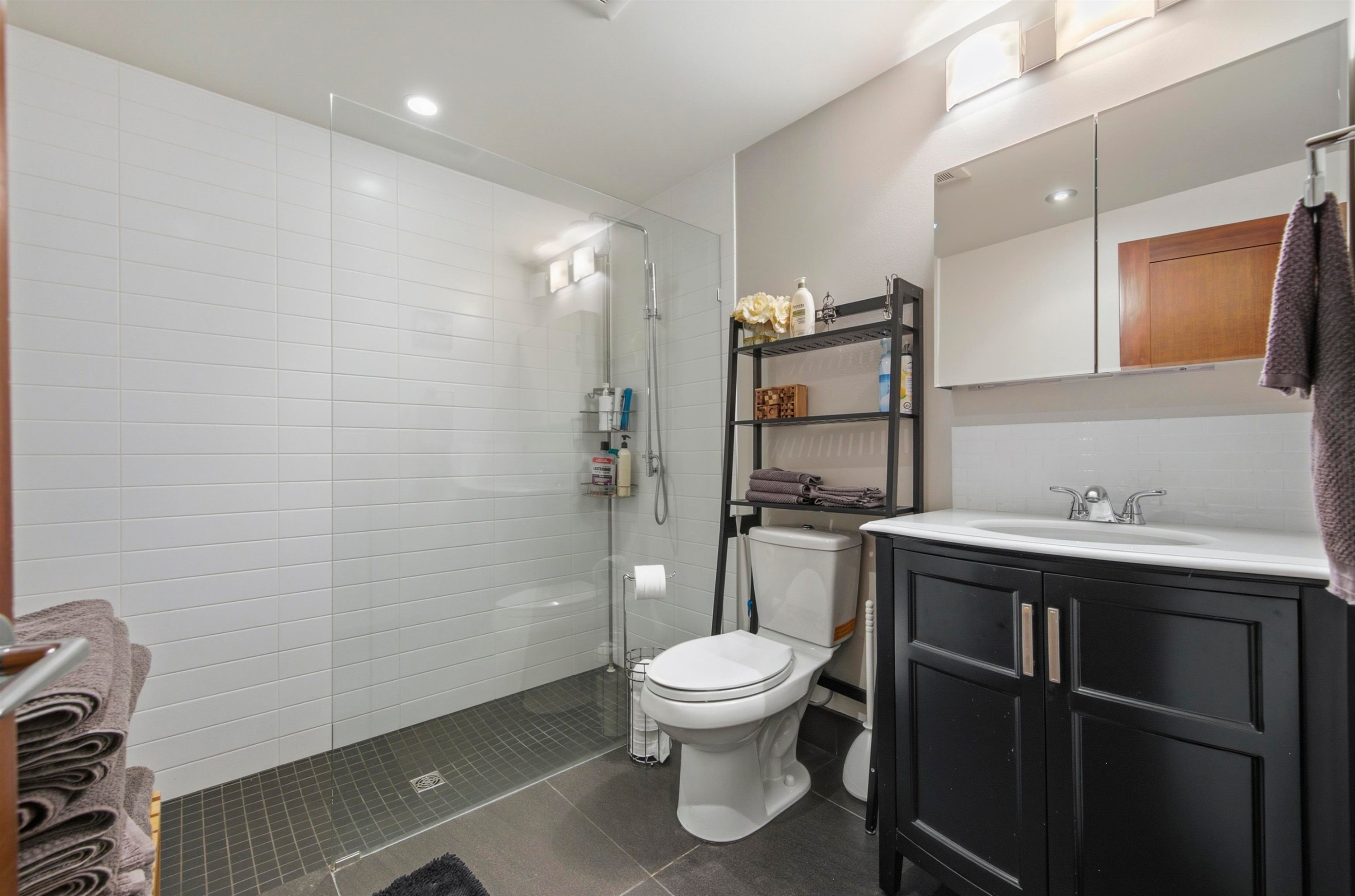 5912 Chancellor Boulevard, Vancouver, BC