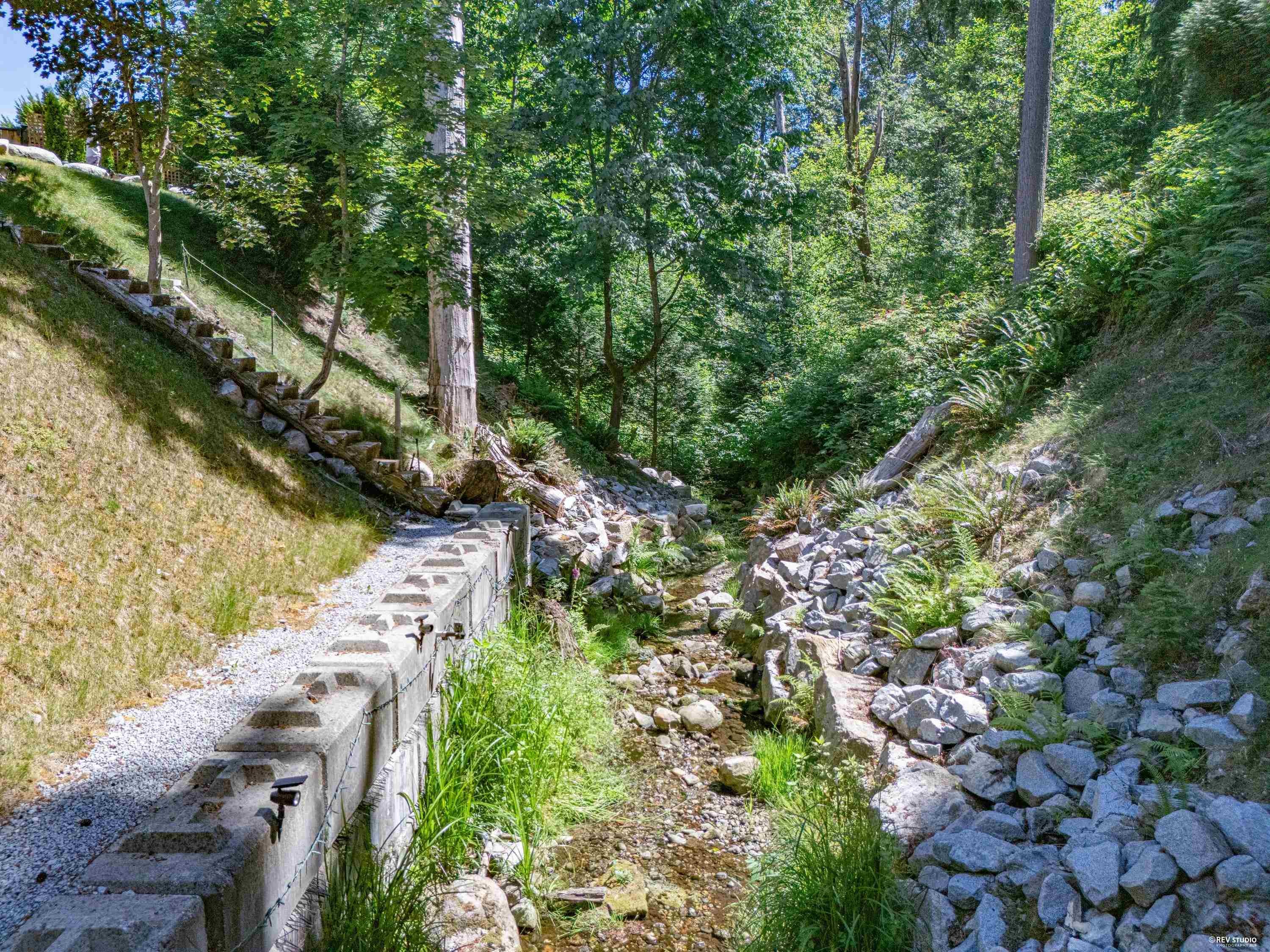 794 Adiron Avenue, Coquitlam, BC - Outdoor