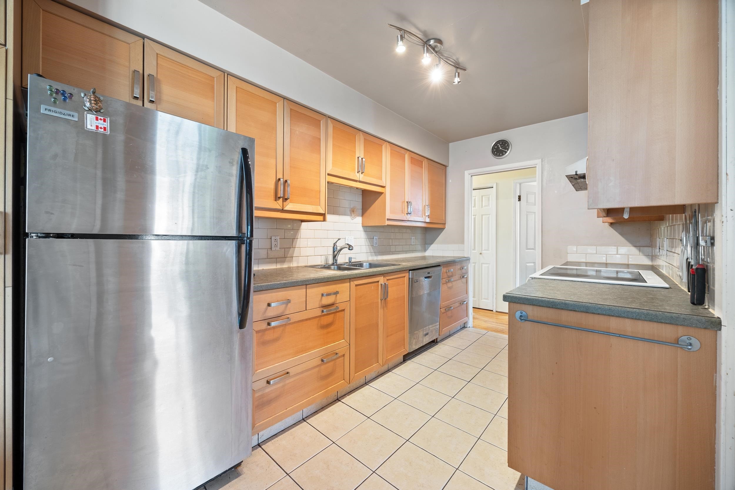 1530 Sherlock Avenue, Burnaby, BC