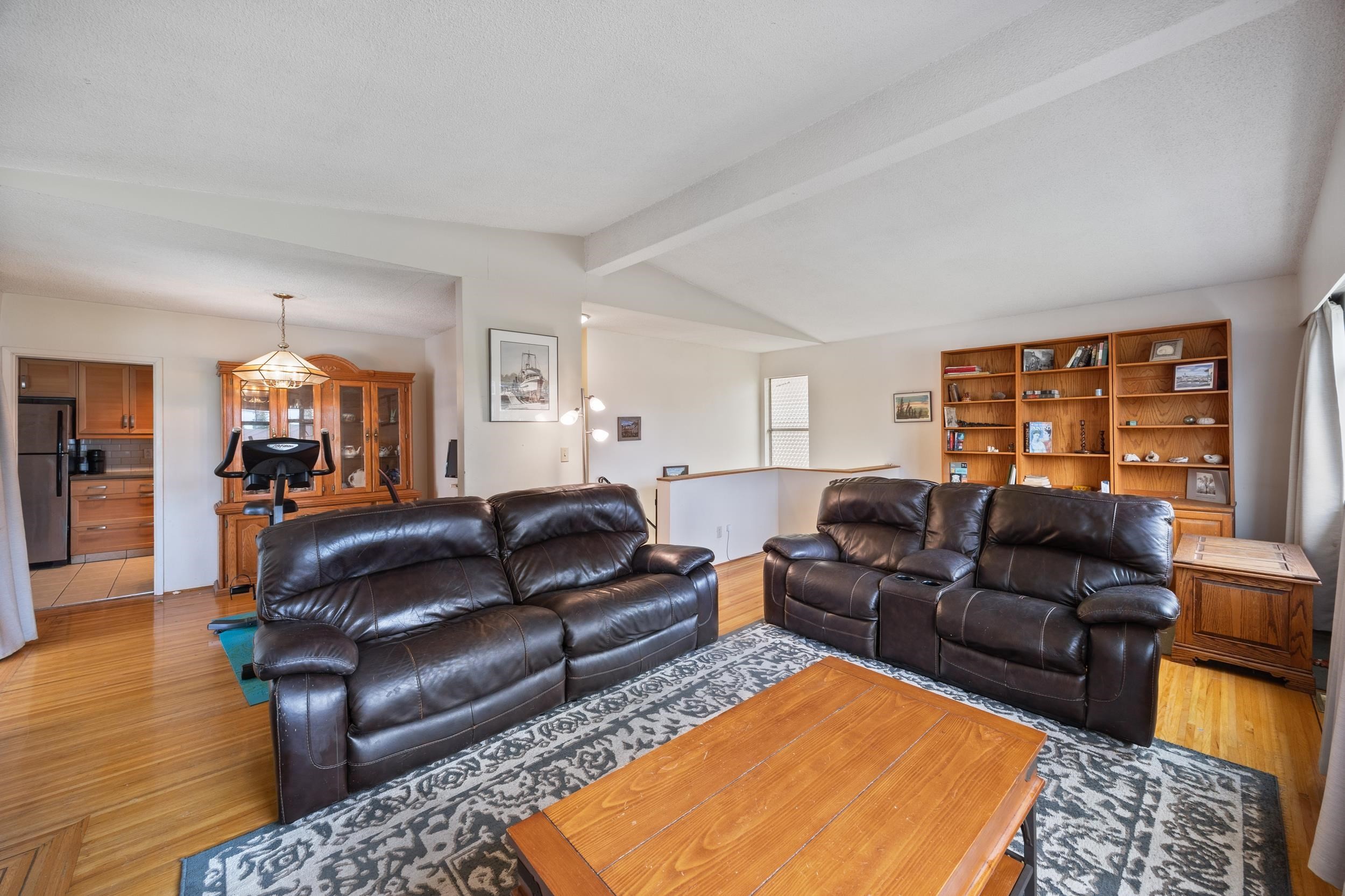1530 Sherlock Avenue, Burnaby, BC