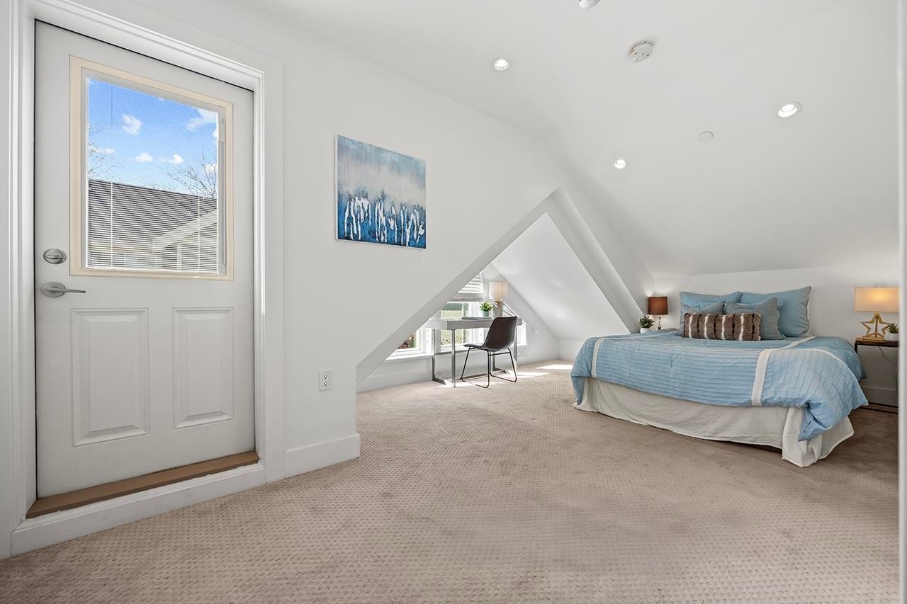 5440 Rhodes Street, Vancouver, BC