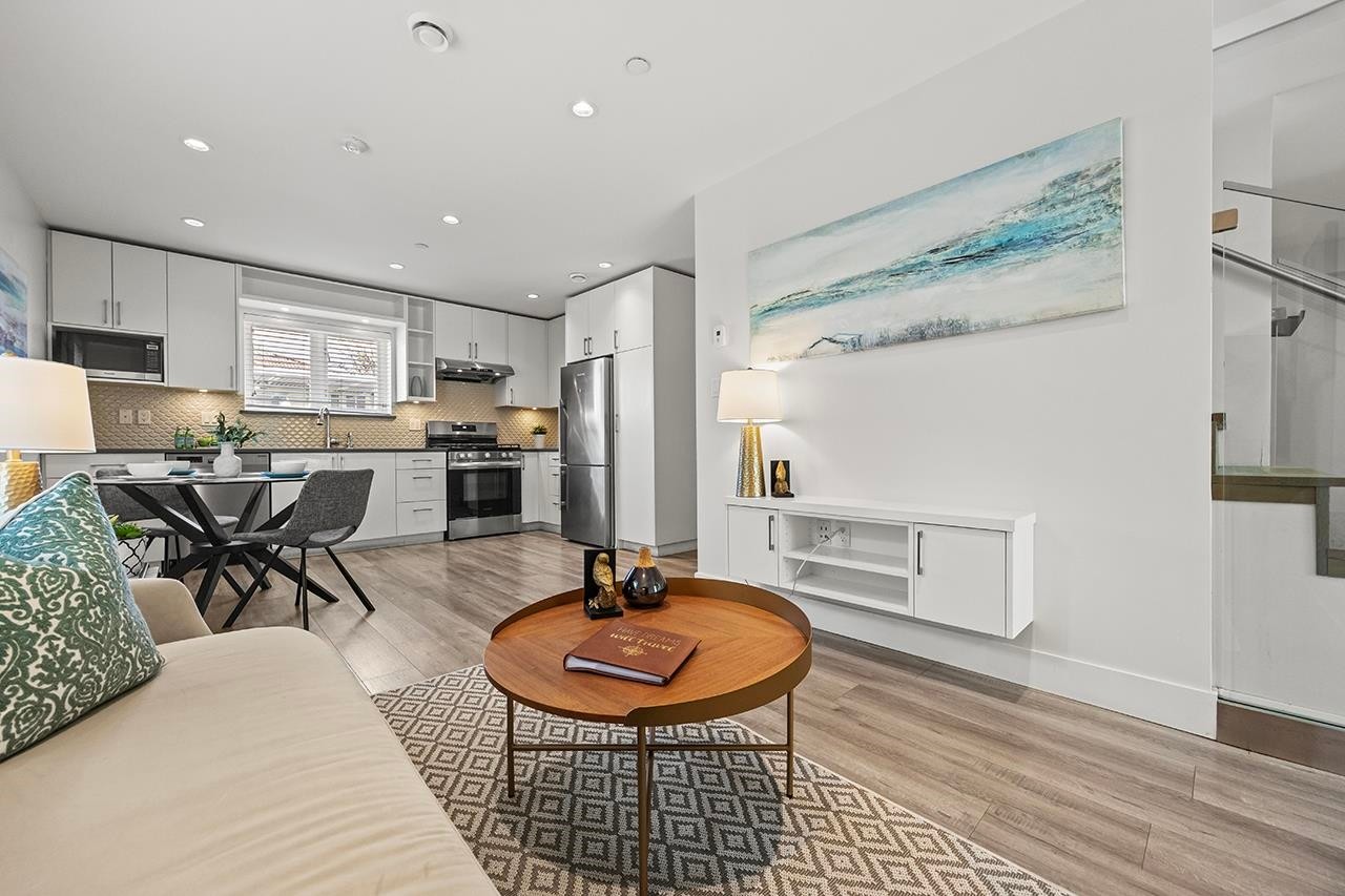 5440 Rhodes Street, Vancouver, BC
