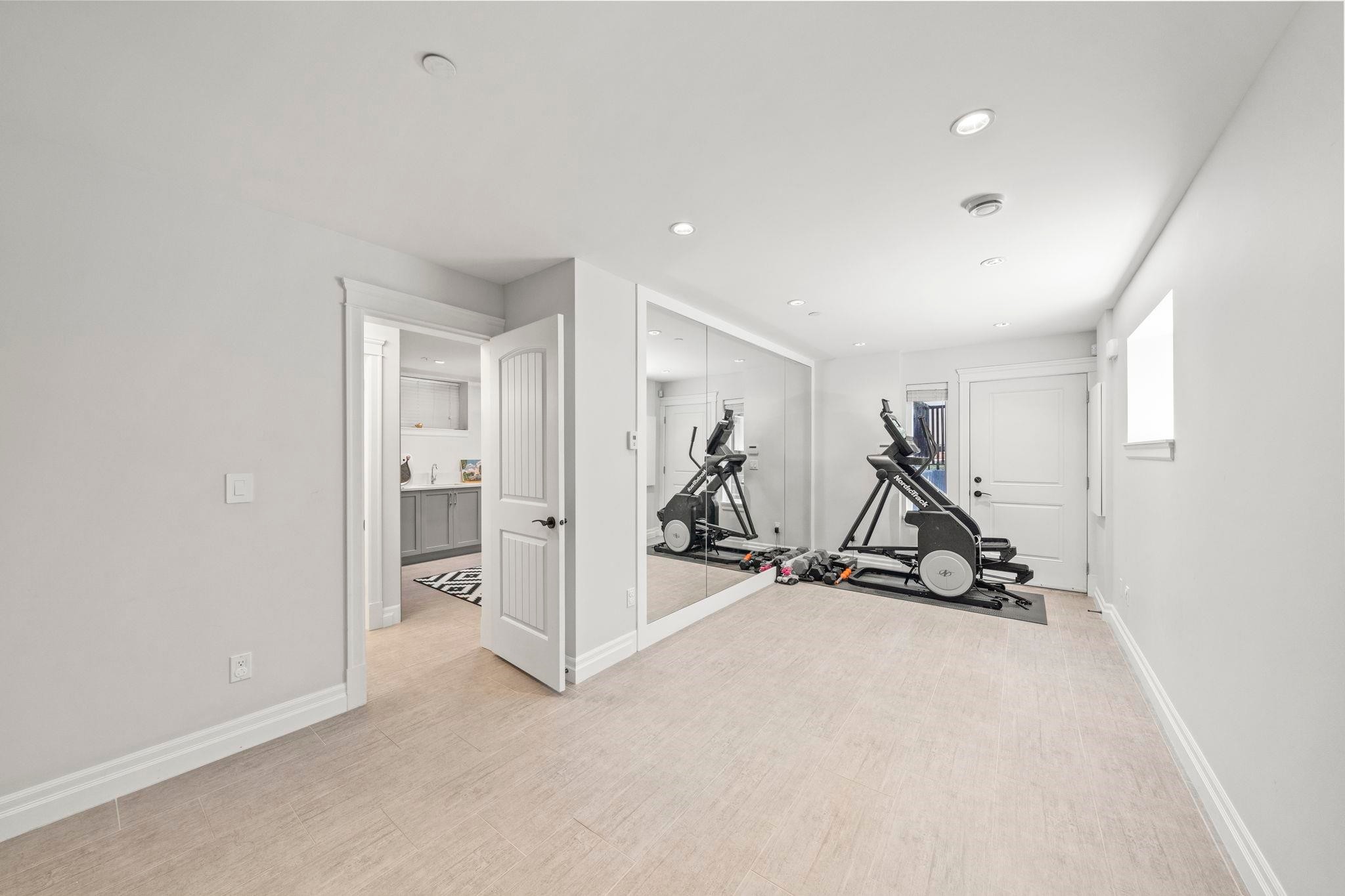 6332 Vine Street, Vancouver, BC